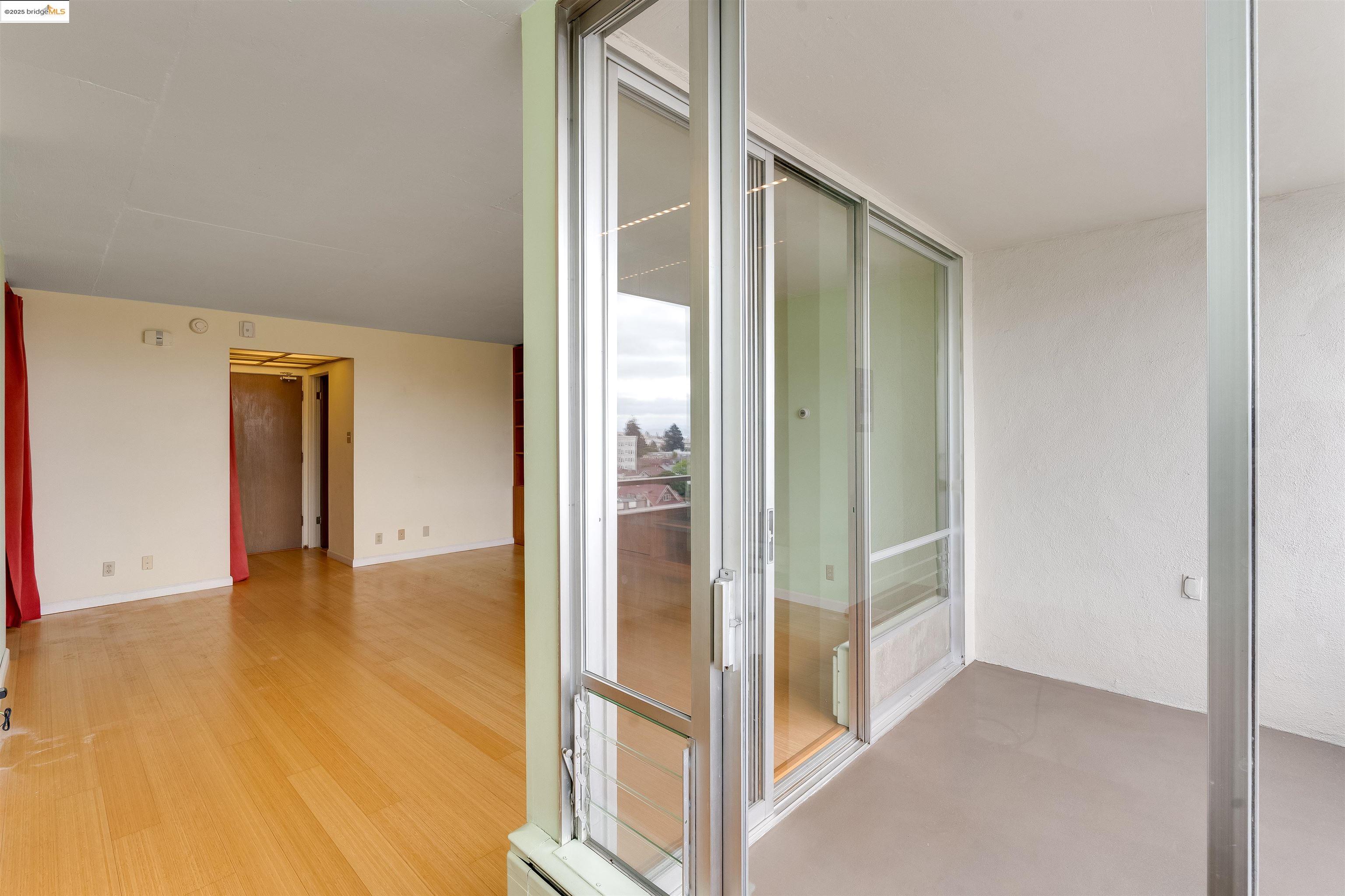 Detail Gallery Image 18 of 45 For 2550 Dana St 8h,  Berkeley,  CA 94704 - 0 Beds | 1 Baths