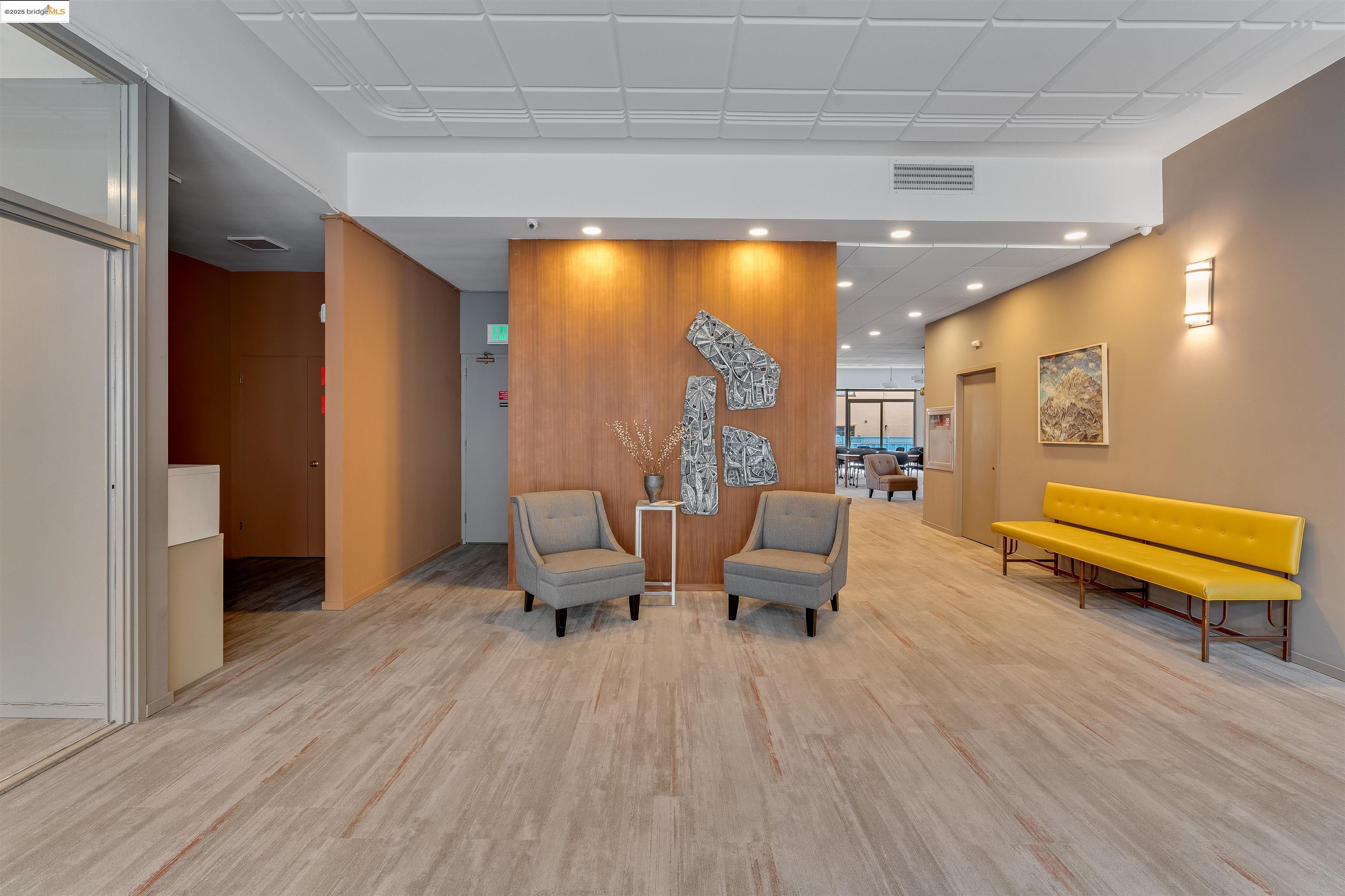 Detail Gallery Image 22 of 45 For 2550 Dana St 8h,  Berkeley,  CA 94704 - 0 Beds | 1 Baths