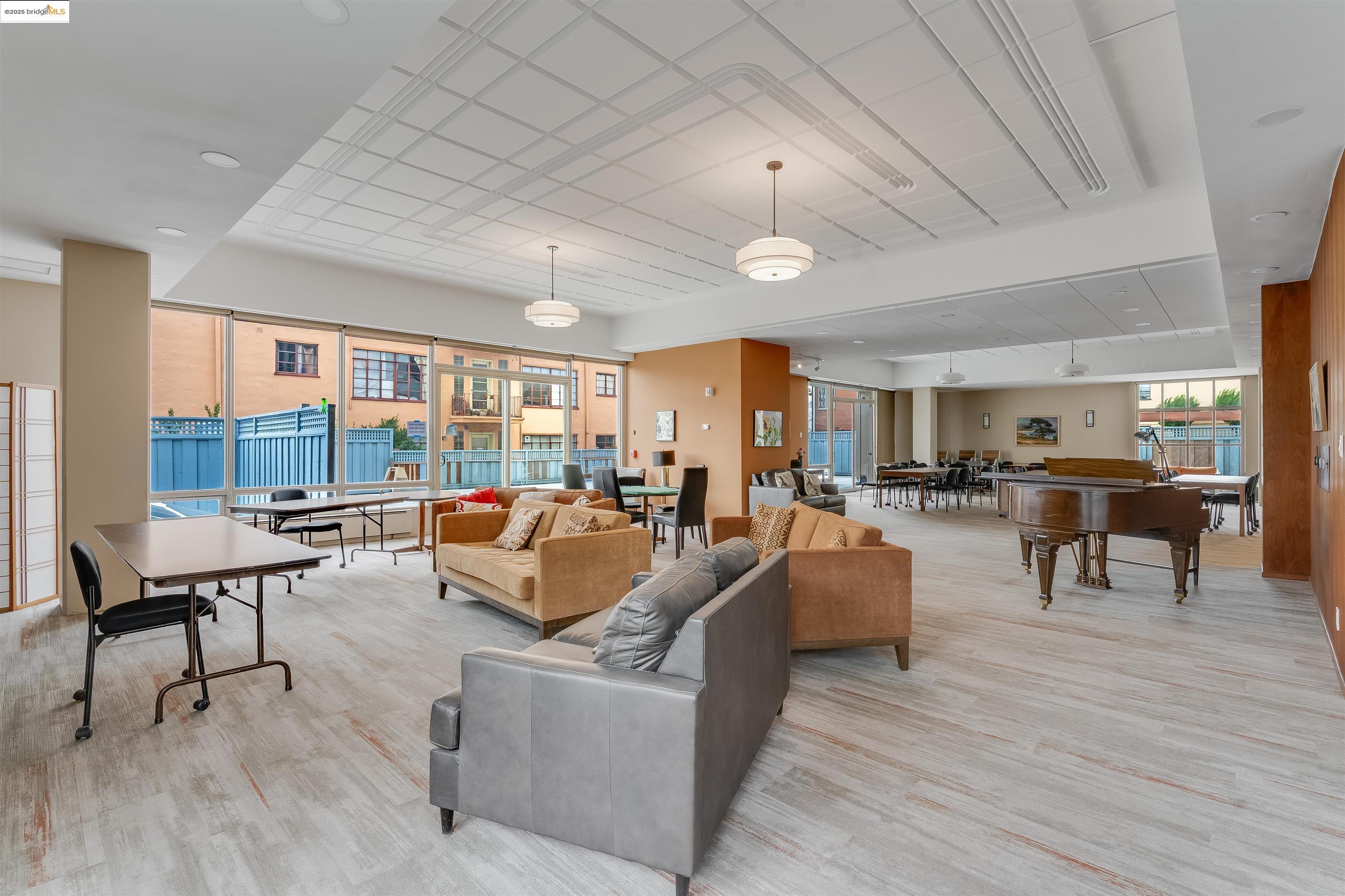Detail Gallery Image 27 of 45 For 2550 Dana St 8h,  Berkeley,  CA 94704 - 0 Beds | 1 Baths