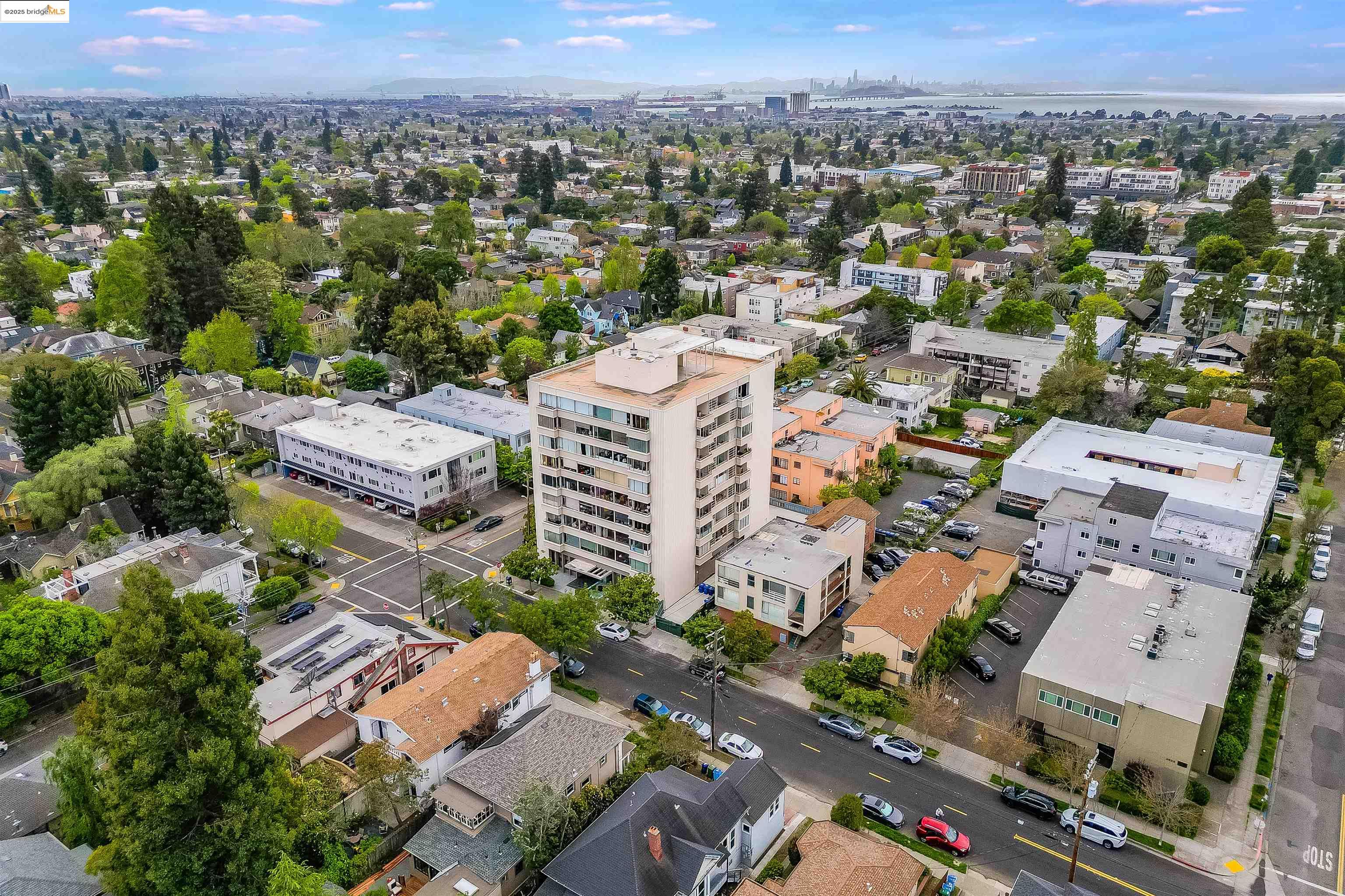 Detail Gallery Image 42 of 45 For 2550 Dana St 8h,  Berkeley,  CA 94704 - 0 Beds | 1 Baths