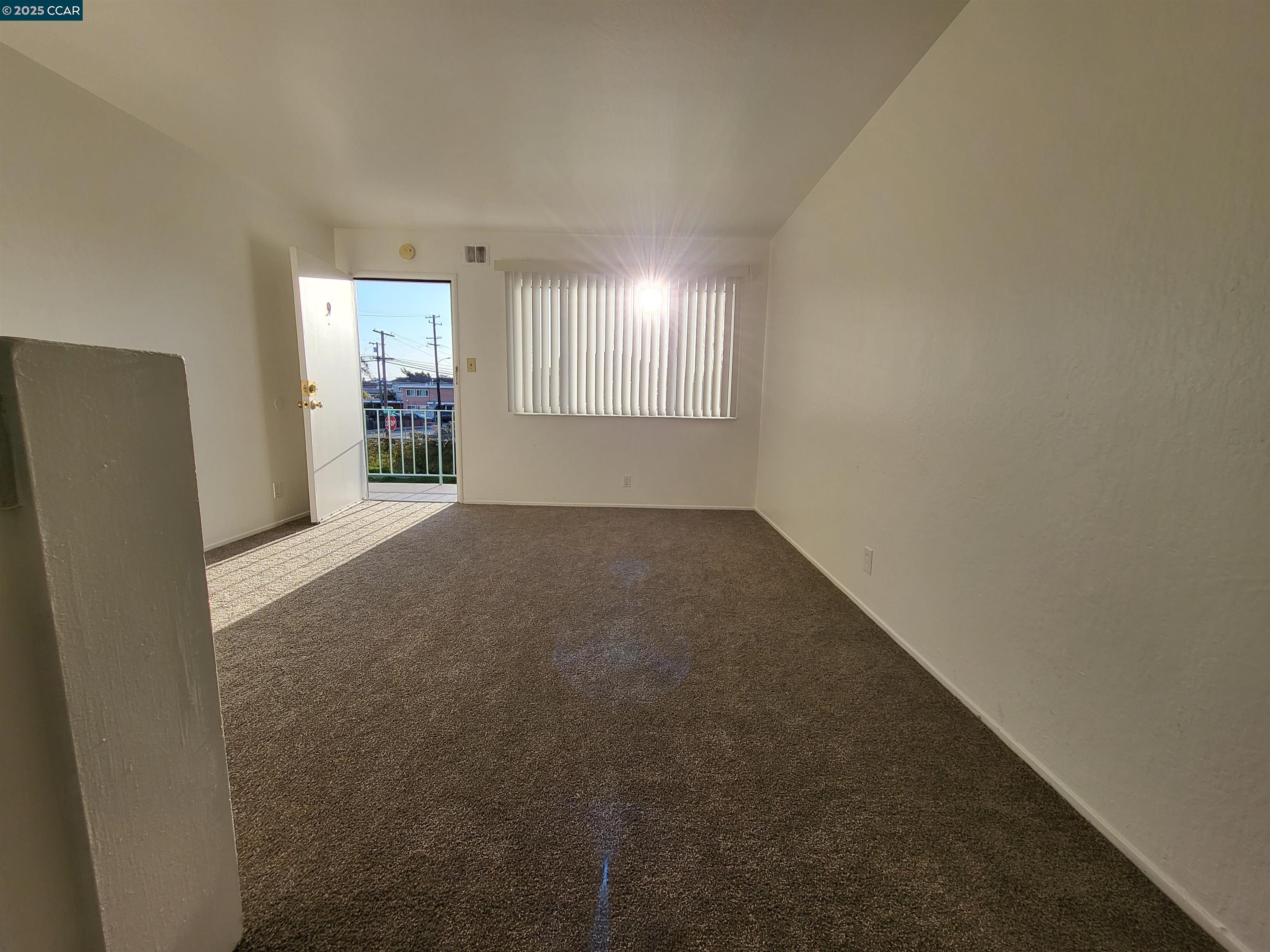 Detail Gallery Image 2 of 5 For 2488 Market Ave #10,  San Pablo,  CA 94806 - 1 Beds | 1 Baths