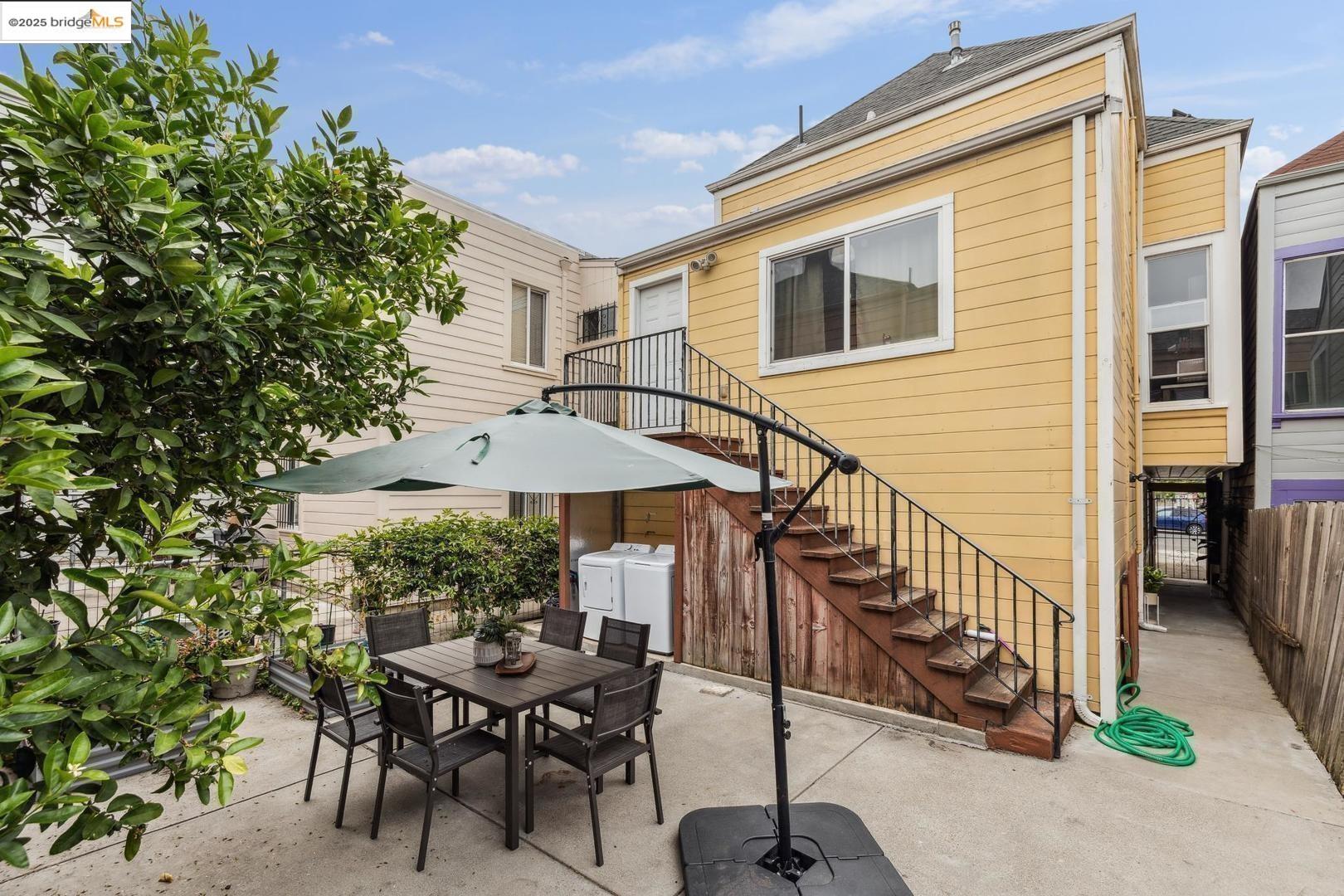 Detail Gallery Image 23 of 32 For 621 Fallon St, Oakland,  CA 94607 - 5 Beds | 2/1 Baths
