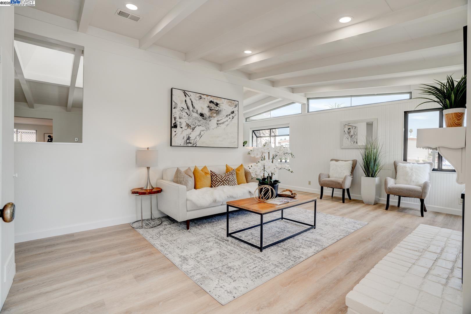 Detail Gallery Image 1 of 1 For 5209 Dupont Ave, Newark,  CA 94560 - 3 Beds | 2 Baths