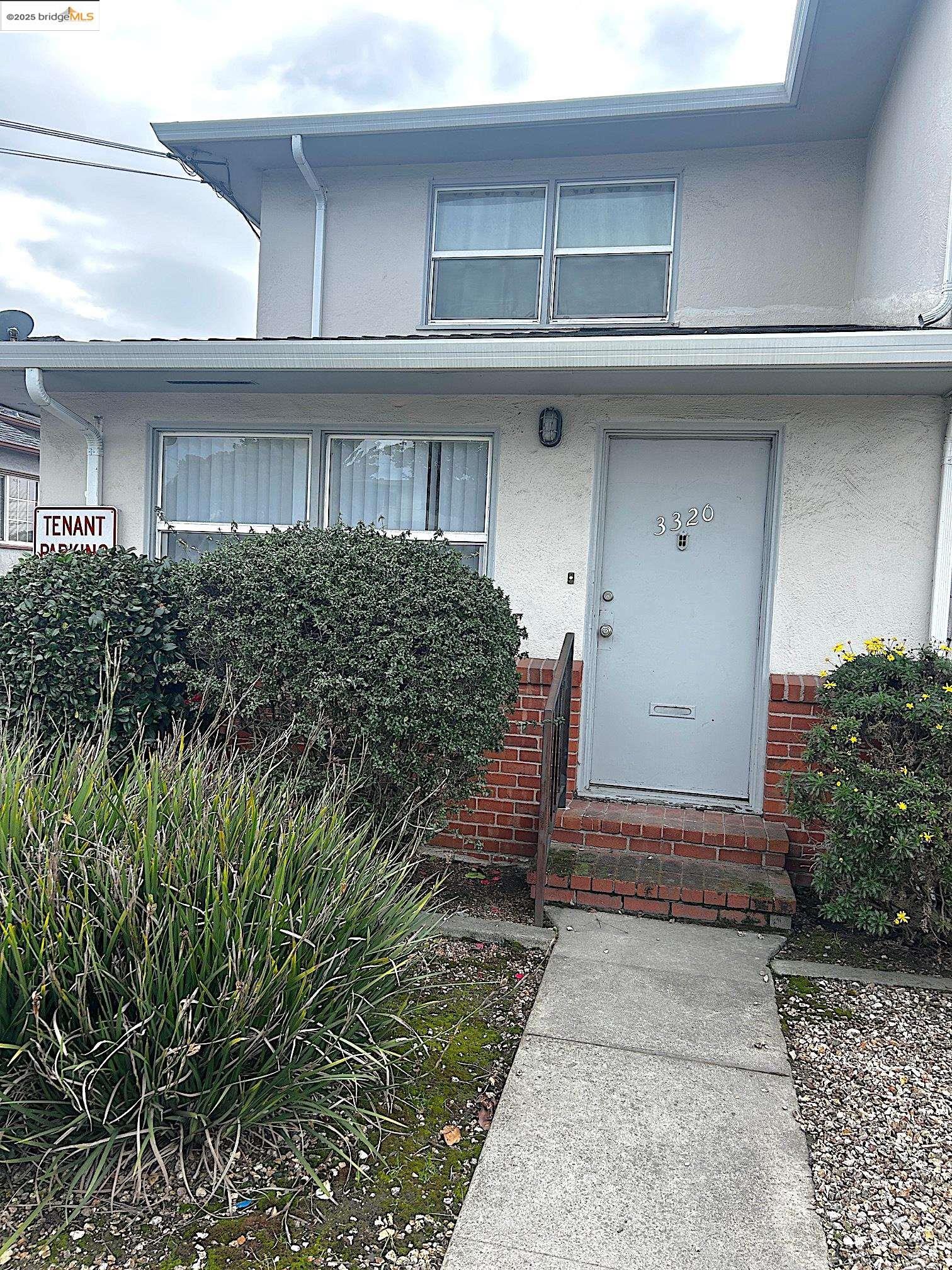 3320 Barrett Ave, Richmond, California 94805, 4 Rooms Rooms,1 BathroomBathrooms,Residential Lease,For Rent,3320 Barrett Ave,41094218
