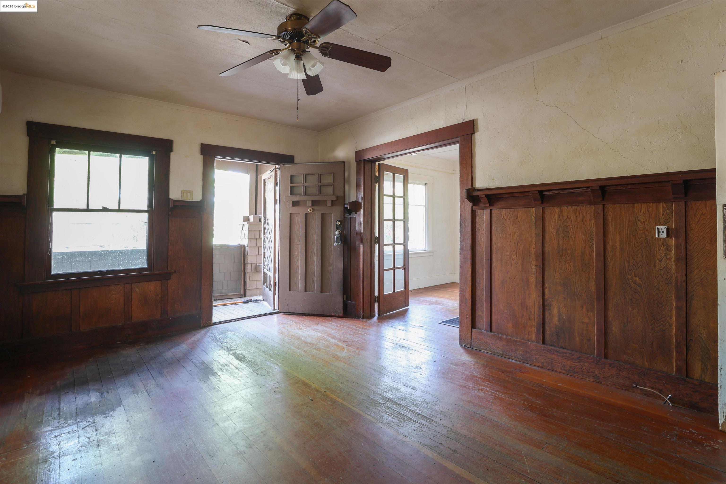 Detail Gallery Image 5 of 26 For 1511 D Street, Antioch,  CA 94509 - 2 Beds | 1/1 Baths