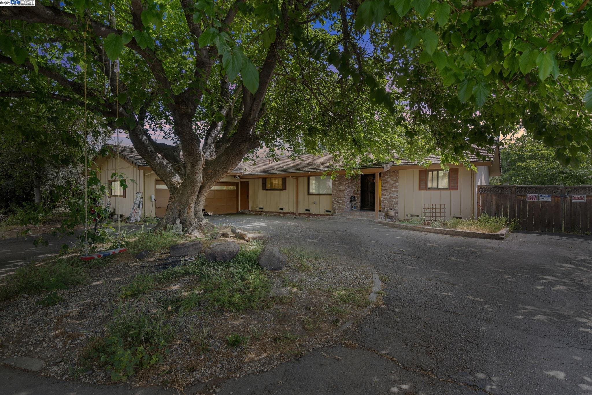 Detail Gallery Image 35 of 35 For 550 N Corral Hollow, Tracy,  CA 95376-9677 - 3 Beds | 2 Baths