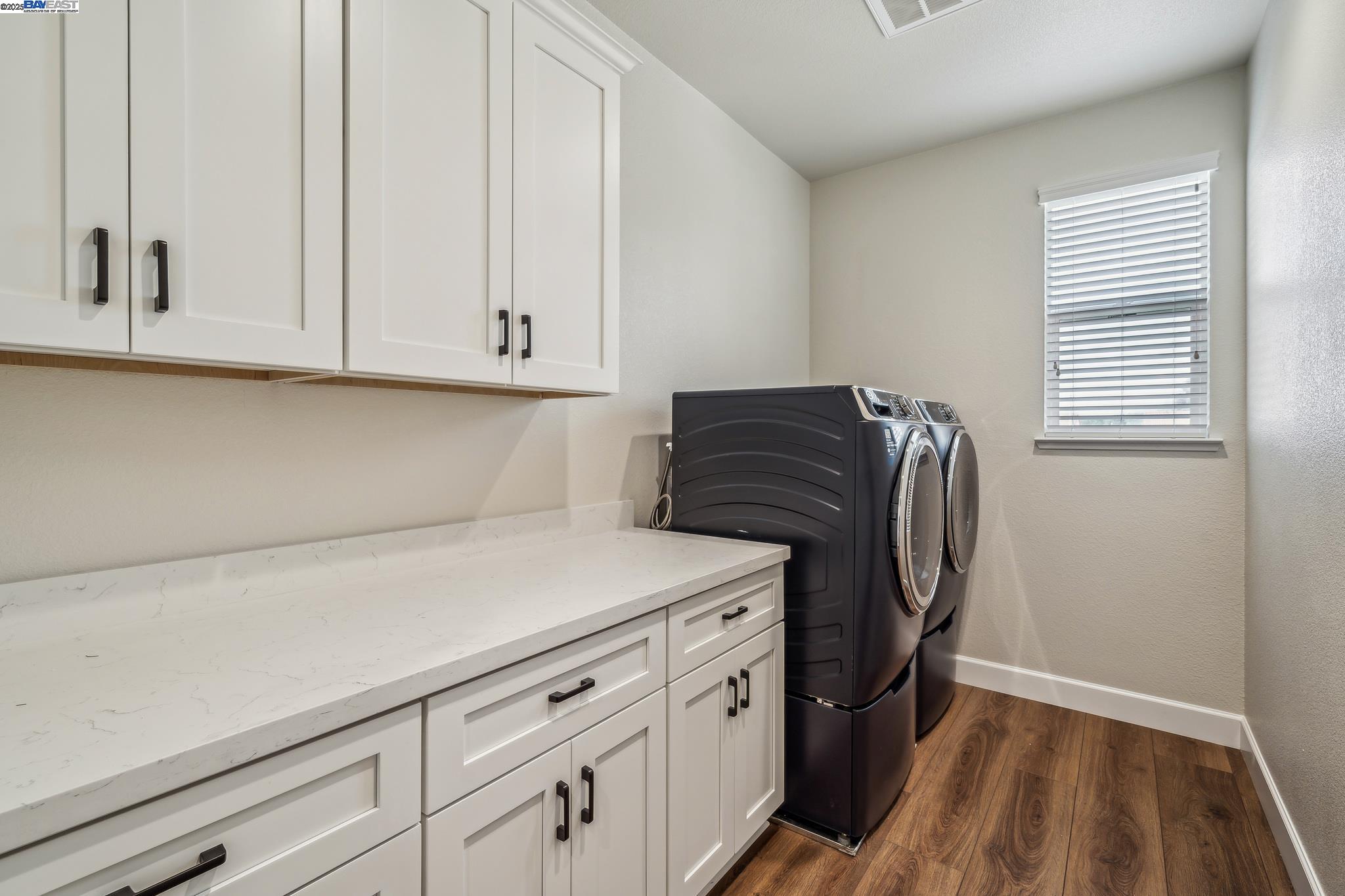 Detail Gallery Image 17 of 29 For 1109 Jason Creek Place, Hayward,  CA 94544 - 5 Beds | 4 Baths