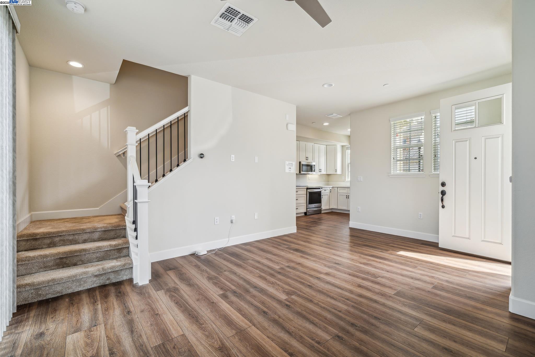 Detail Gallery Image 8 of 29 For 1109 Jason Creek Place, Hayward,  CA 94544 - 5 Beds | 4 Baths