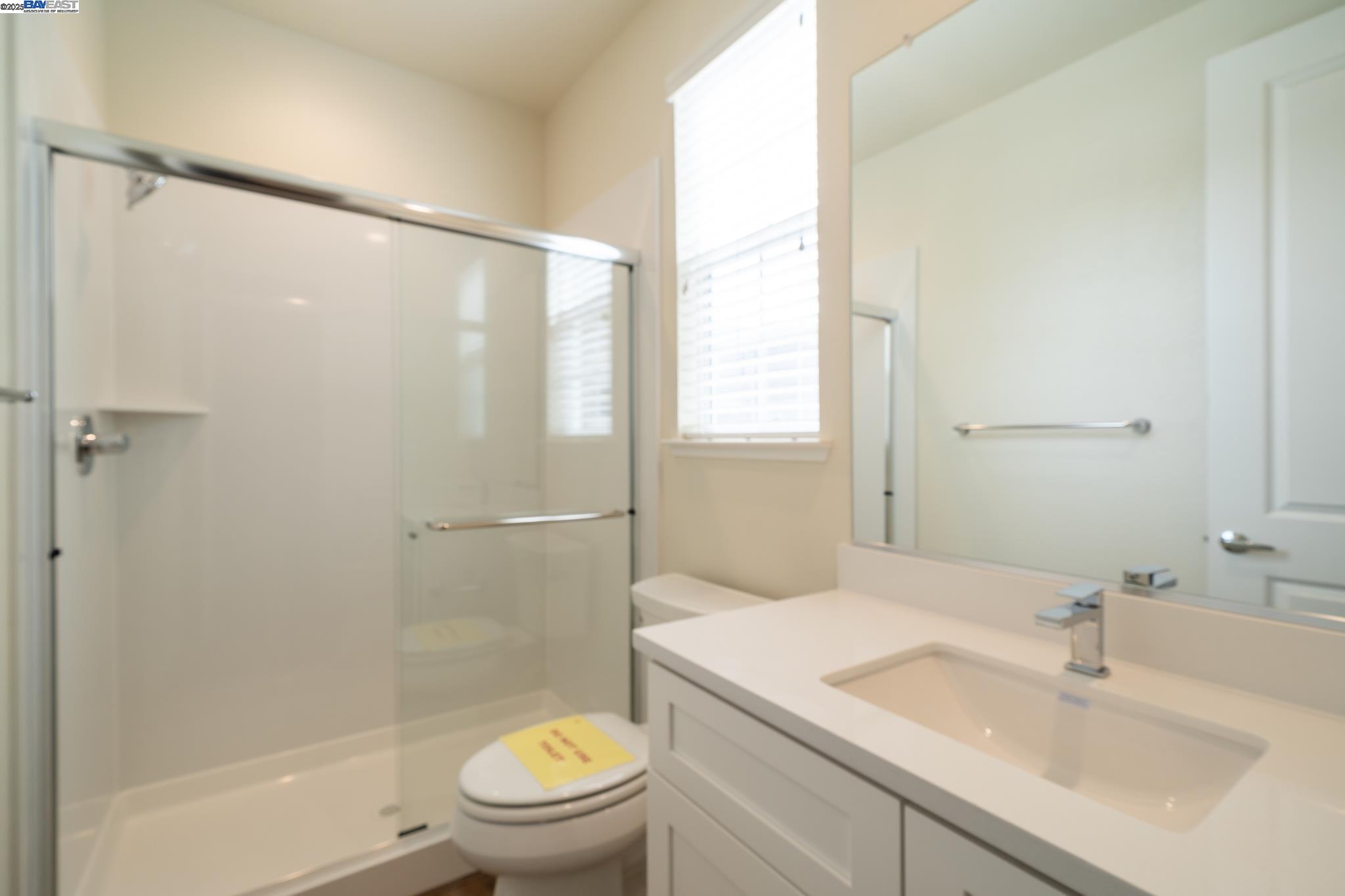Detail Gallery Image 9 of 29 For 1109 Jason Creek Place, Hayward,  CA 94544 - 5 Beds | 4 Baths