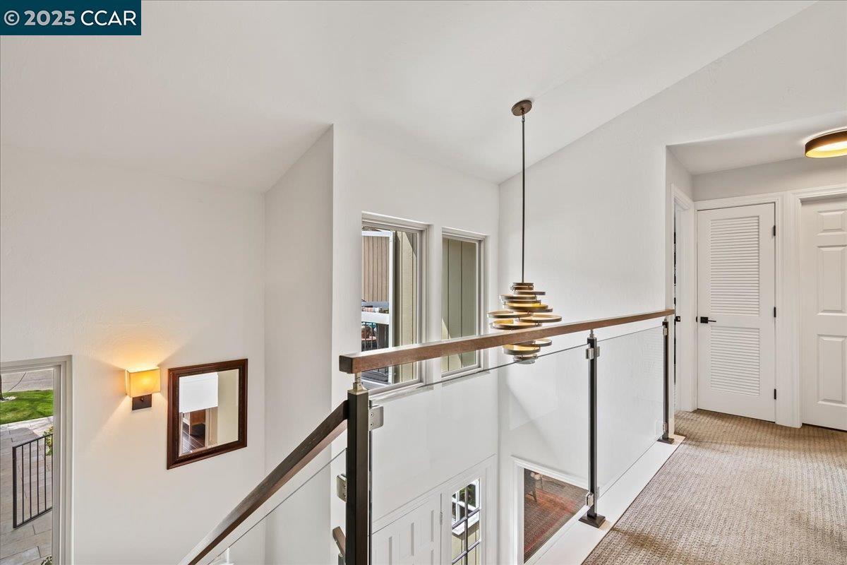 Detail Gallery Image 19 of 47 For 5 Doral Dr, Moraga,  CA 94556 - 3 Beds | 2/1 Baths