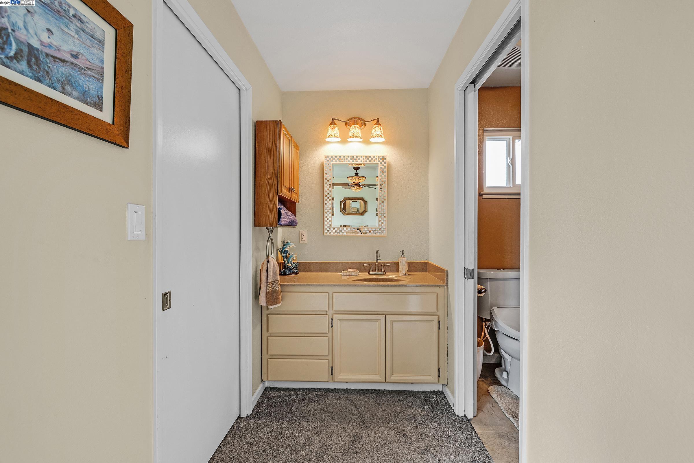 property-img