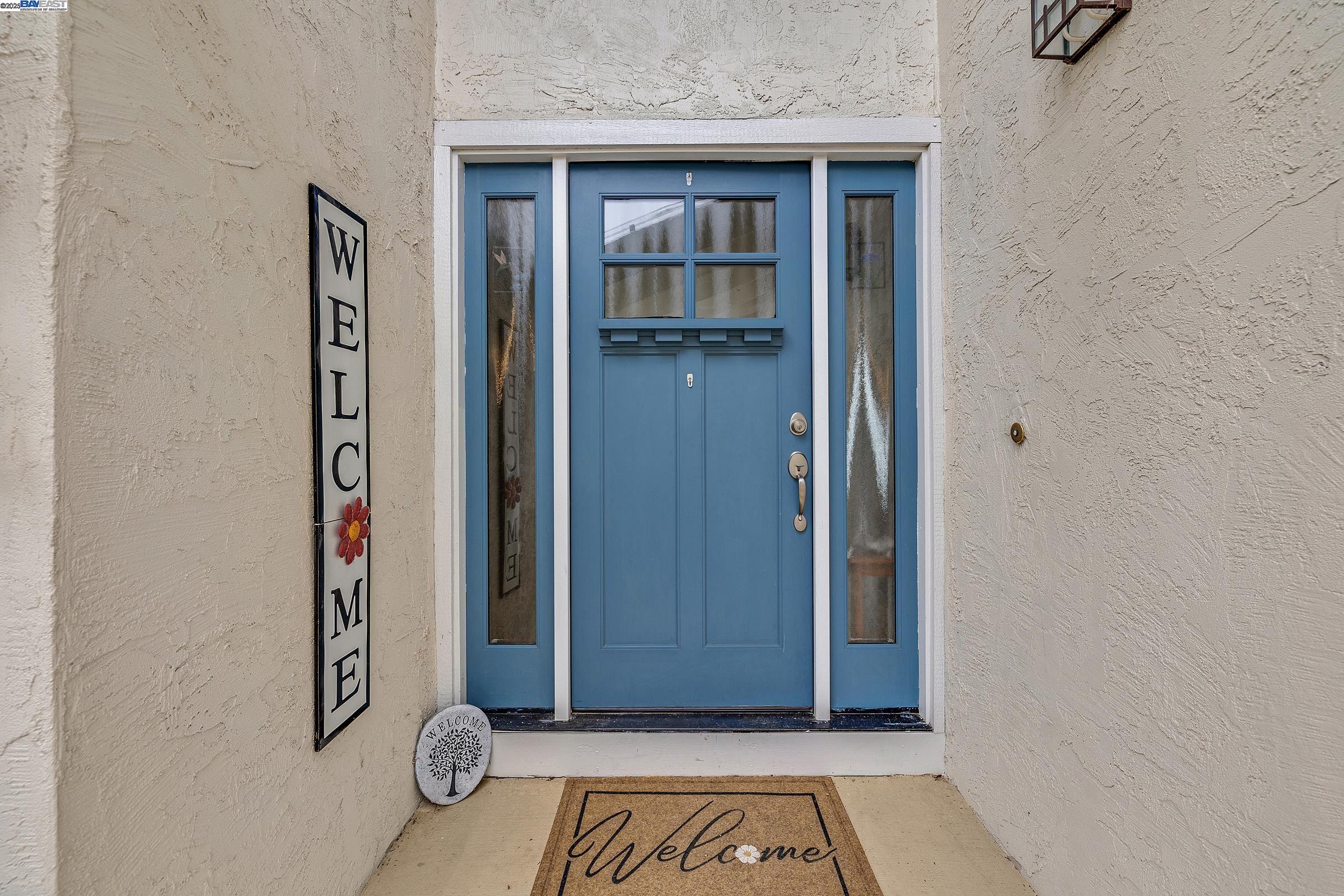 property-img