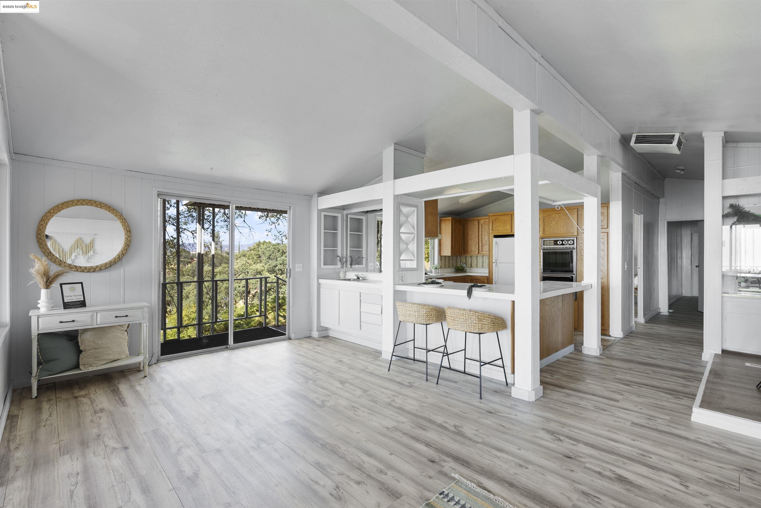 Detail Gallery Image 7 of 35 For 3215 Knob St, Nice,  CA 95464 - 2 Beds | 2 Baths