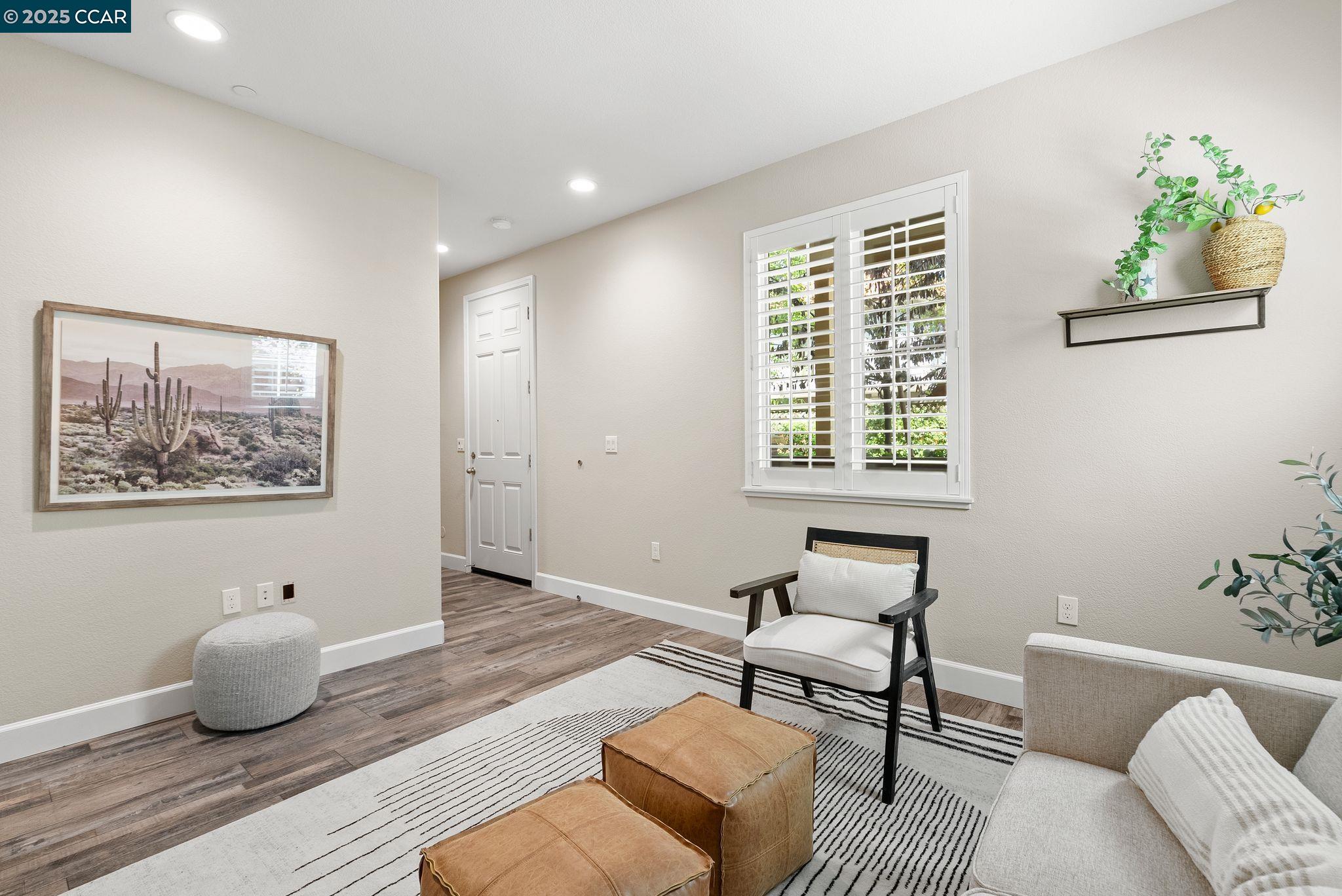 Detail Gallery Image 12 of 38 For 1878 Enclave Pl., Concord,  CA 94519 - 3 Beds | 3 Baths