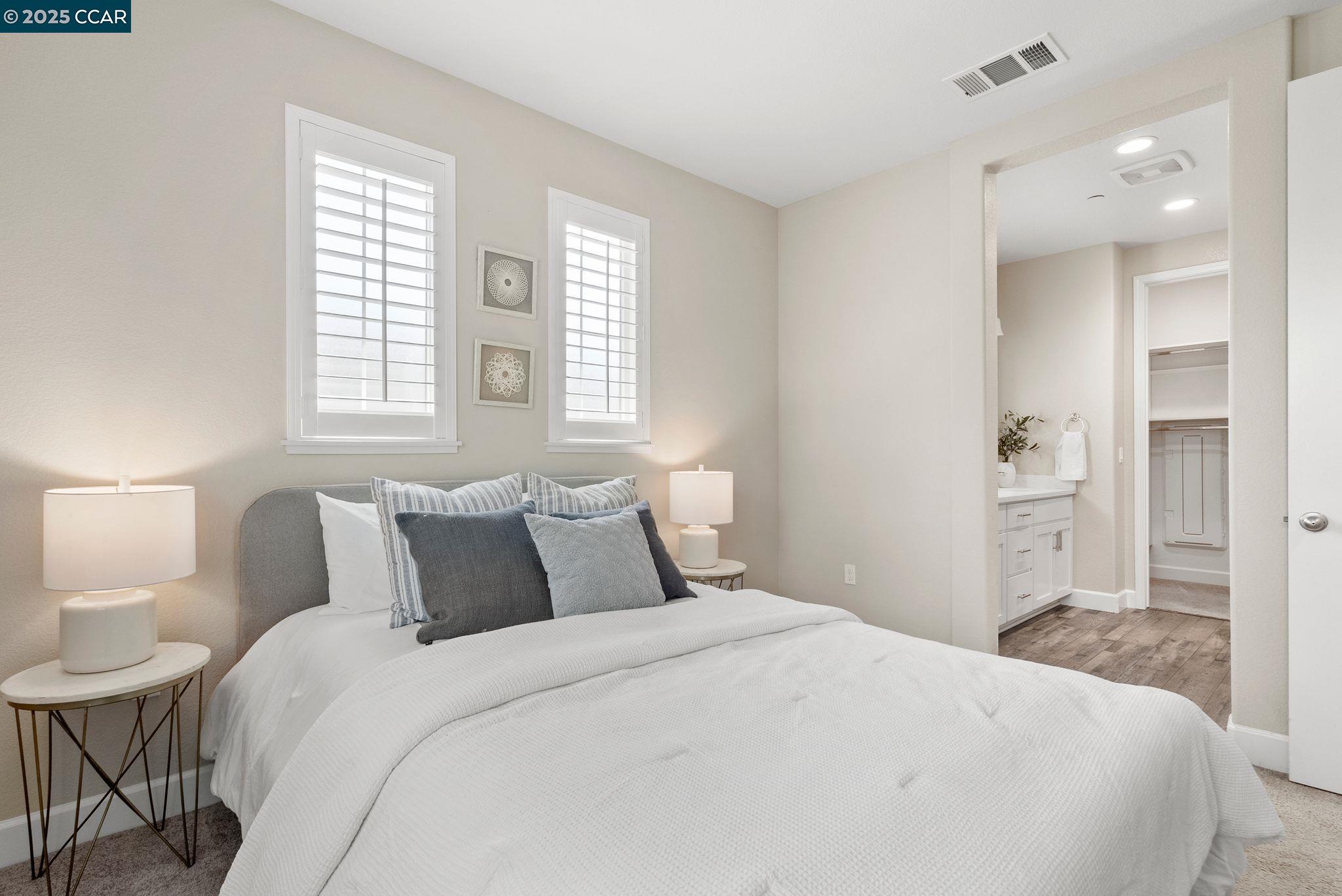 Detail Gallery Image 17 of 38 For 1878 Enclave Pl., Concord,  CA 94519 - 3 Beds | 3 Baths