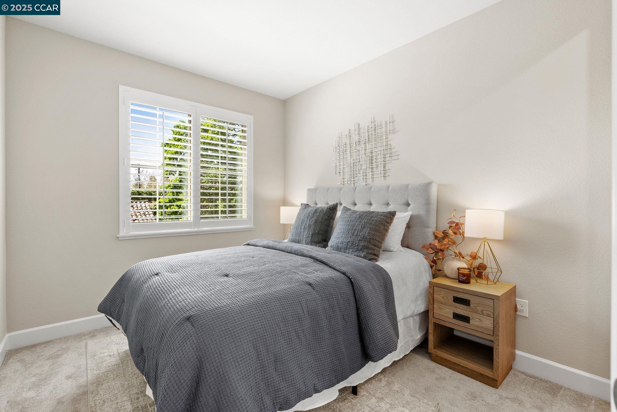Detail Gallery Image 25 of 38 For 1878 Enclave Pl., Concord,  CA 94519 - 3 Beds | 3 Baths