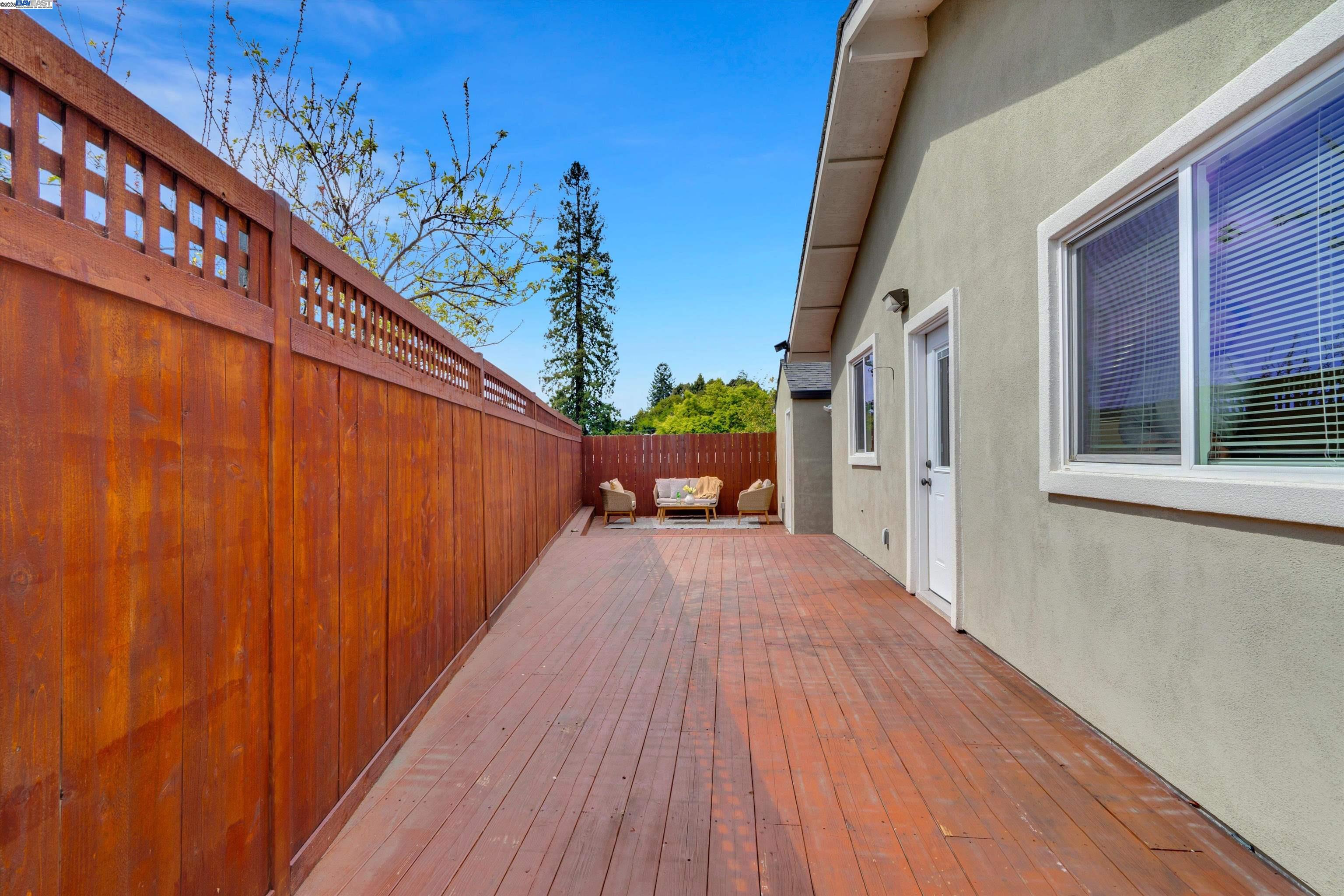 Detail Gallery Image 25 of 27 For 4433 Fair Ave, Oakland,  CA 94619 - 4 Beds | 3 Baths