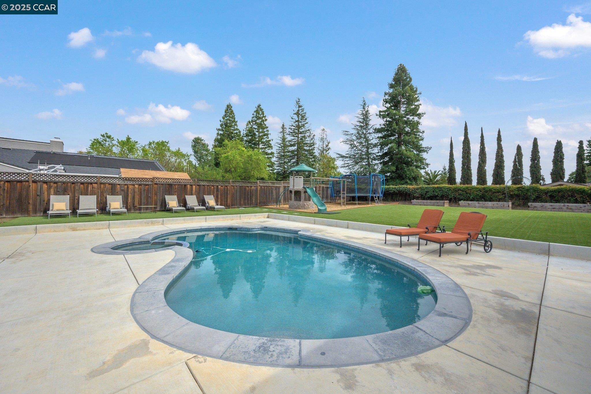 Detail Gallery Image 27 of 43 For 800 Matadera Circle, Danville,  CA 94526 - 4 Beds | 2/1 Baths