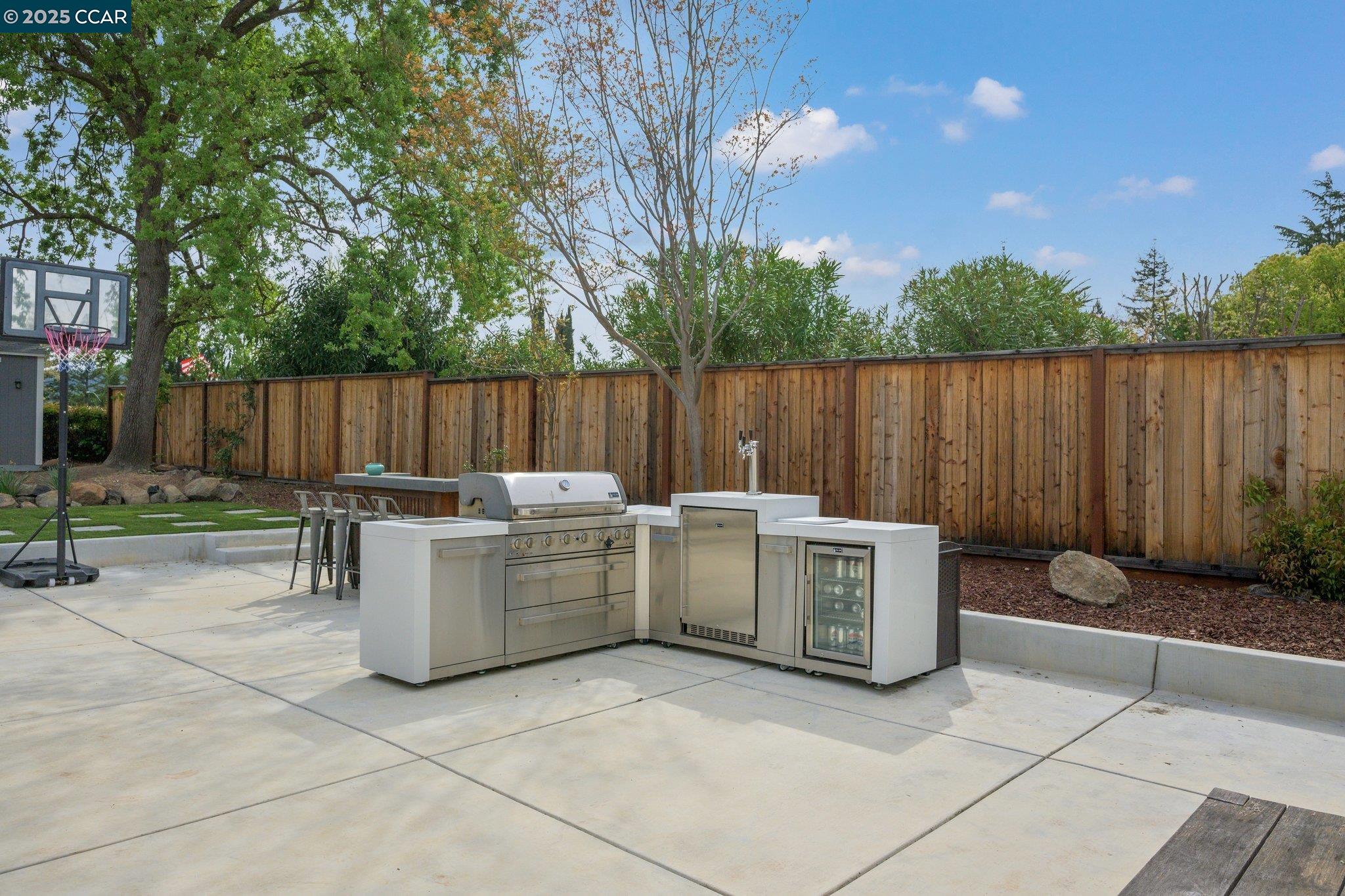Detail Gallery Image 32 of 43 For 800 Matadera Circle, Danville,  CA 94526 - 4 Beds | 2/1 Baths