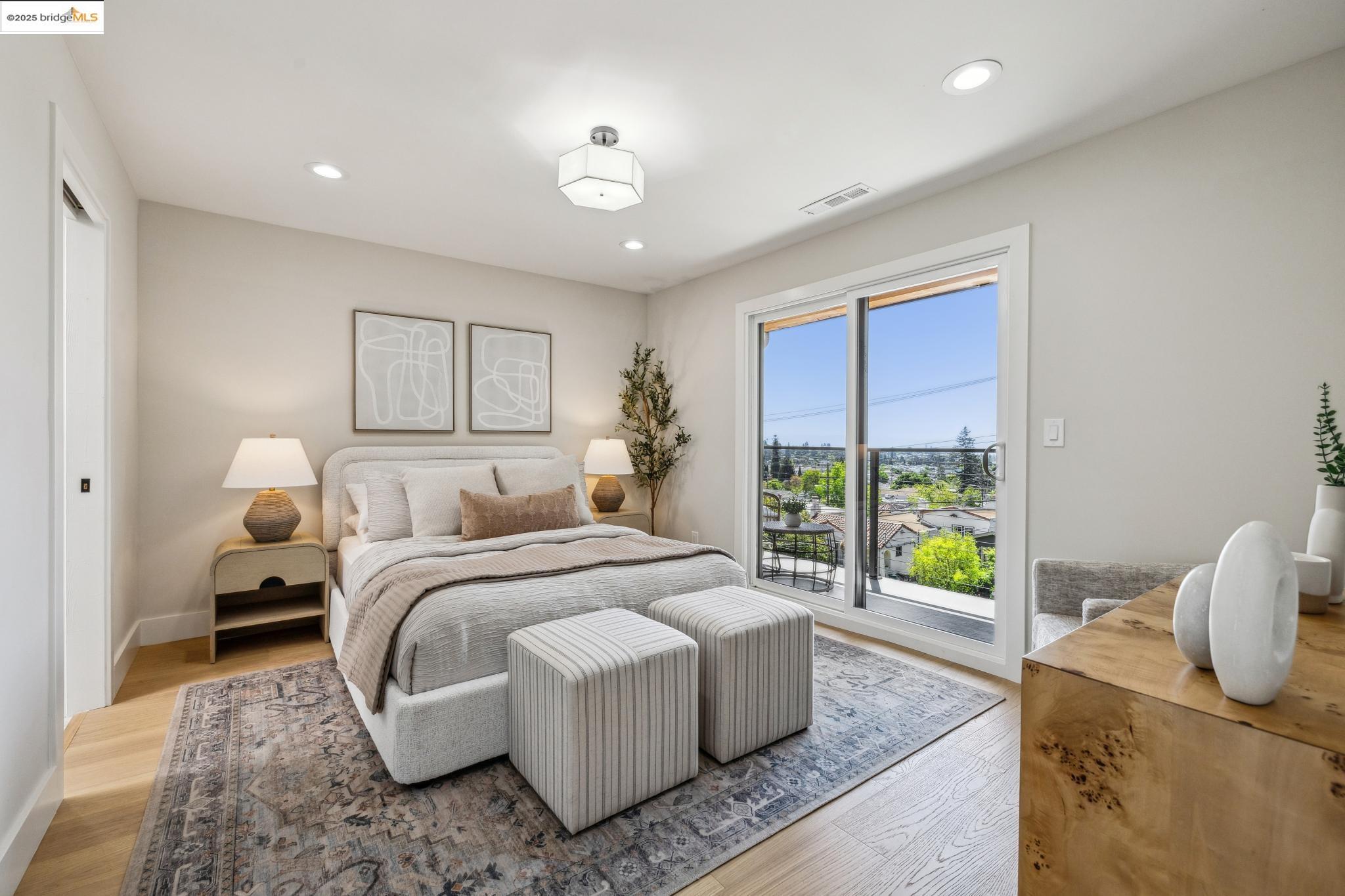 Detail Gallery Image 25 of 41 For 3720 Wisconsin St, Oakland,  CA 94619 - 4 Beds | 3 Baths