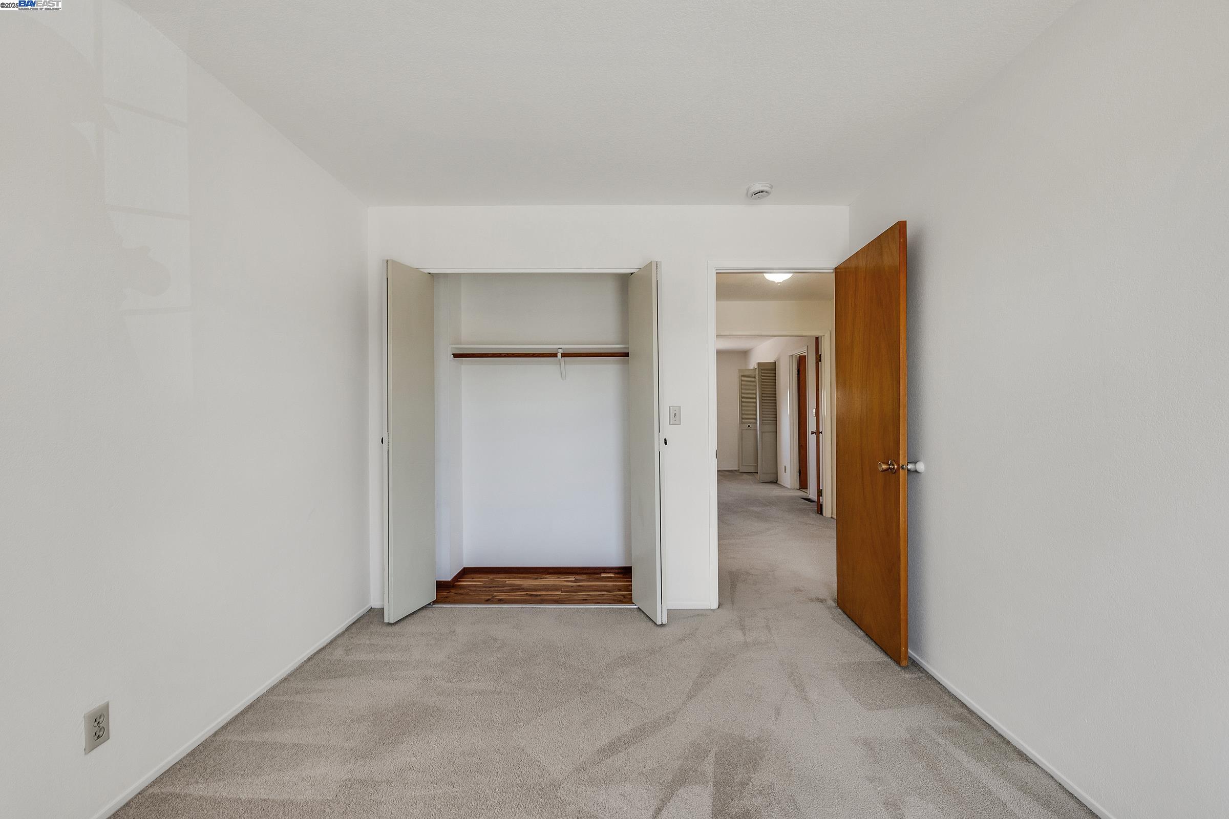 Detail Gallery Image 22 of 33 For 1849 Springsong Dr, San Jose,  CA 95131 - 3 Beds | 2/1 Baths