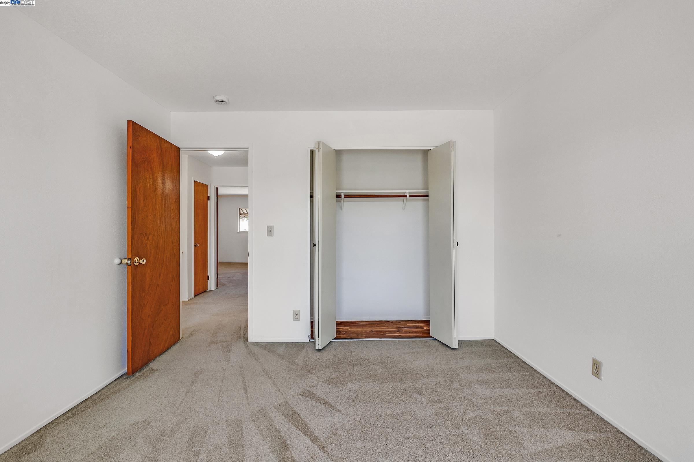 Detail Gallery Image 24 of 33 For 1849 Springsong Dr, San Jose,  CA 95131 - 3 Beds | 2/1 Baths