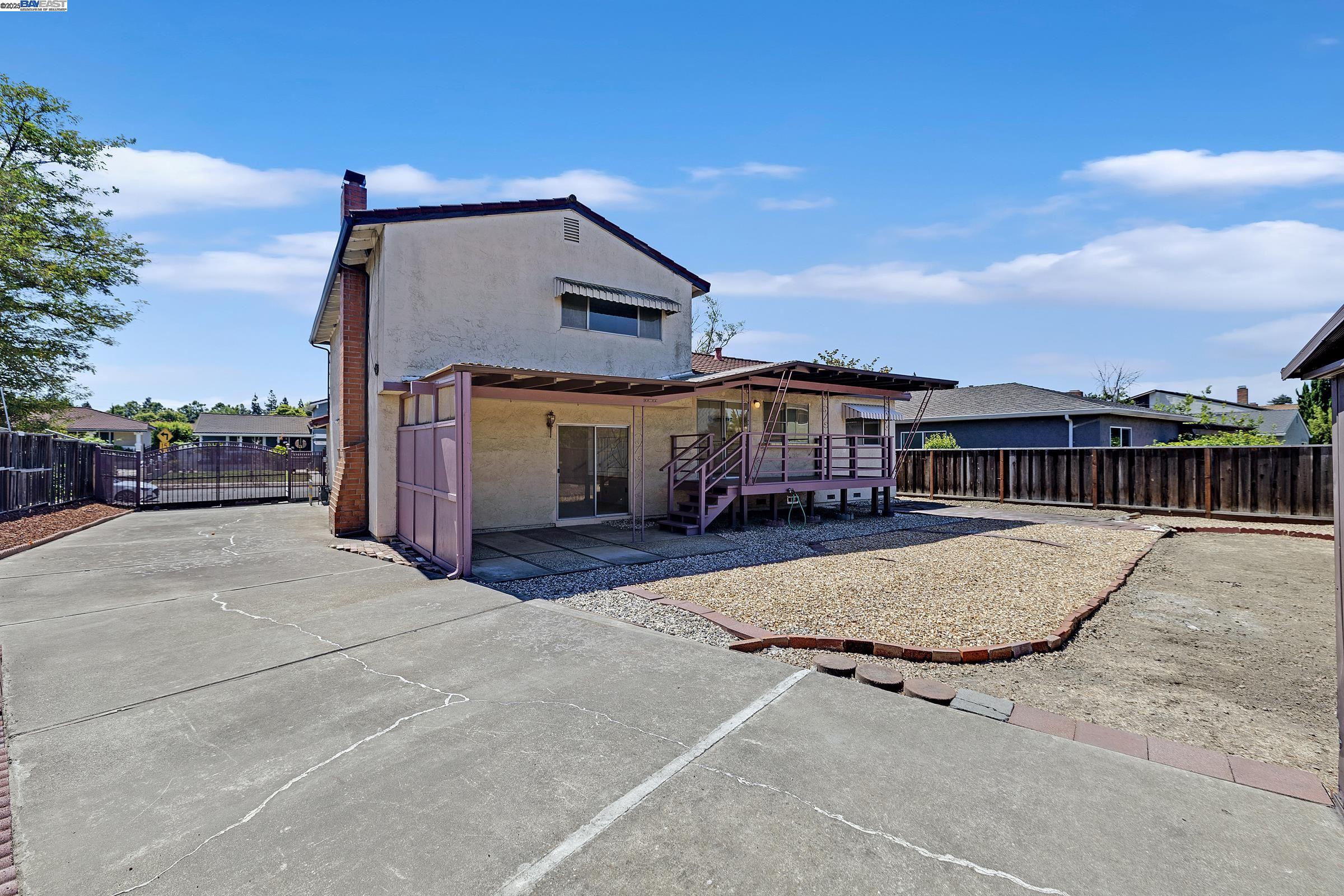Detail Gallery Image 28 of 33 For 1849 Springsong Dr, San Jose,  CA 95131 - 3 Beds | 2/1 Baths