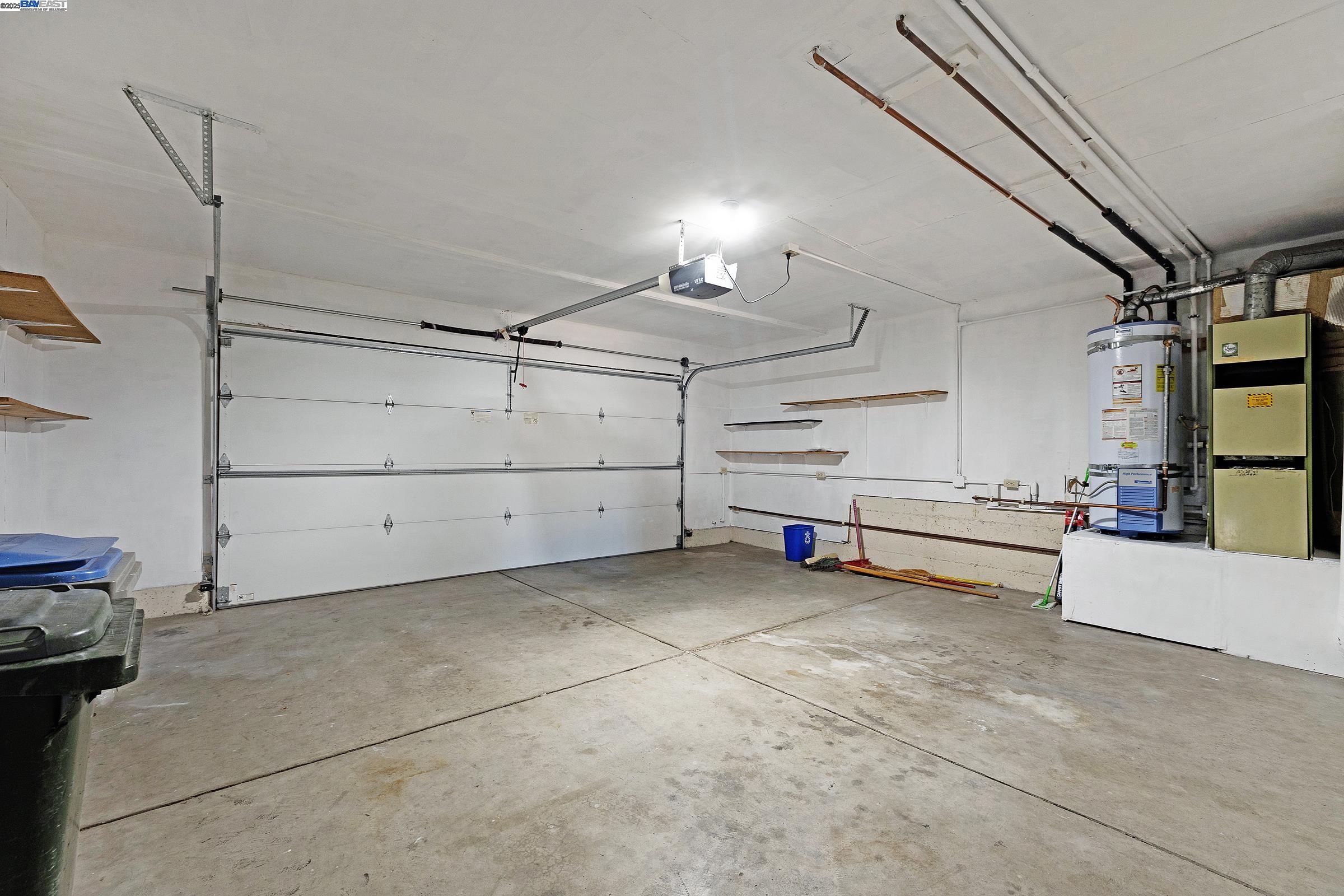Detail Gallery Image 30 of 33 For 1849 Springsong Dr, San Jose,  CA 95131 - 3 Beds | 2/1 Baths