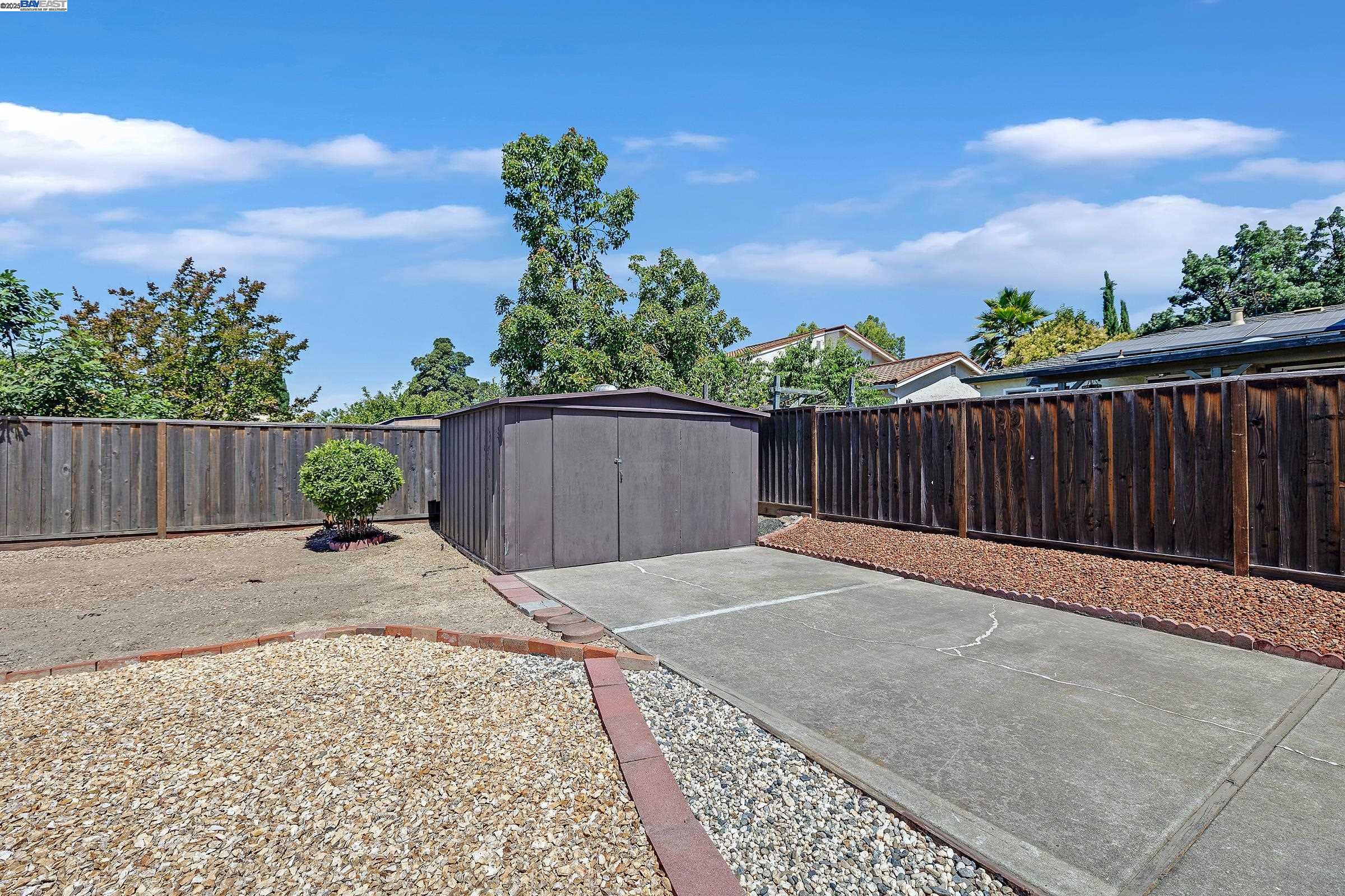Detail Gallery Image 33 of 33 For 1849 Springsong Dr, San Jose,  CA 95131 - 3 Beds | 2/1 Baths