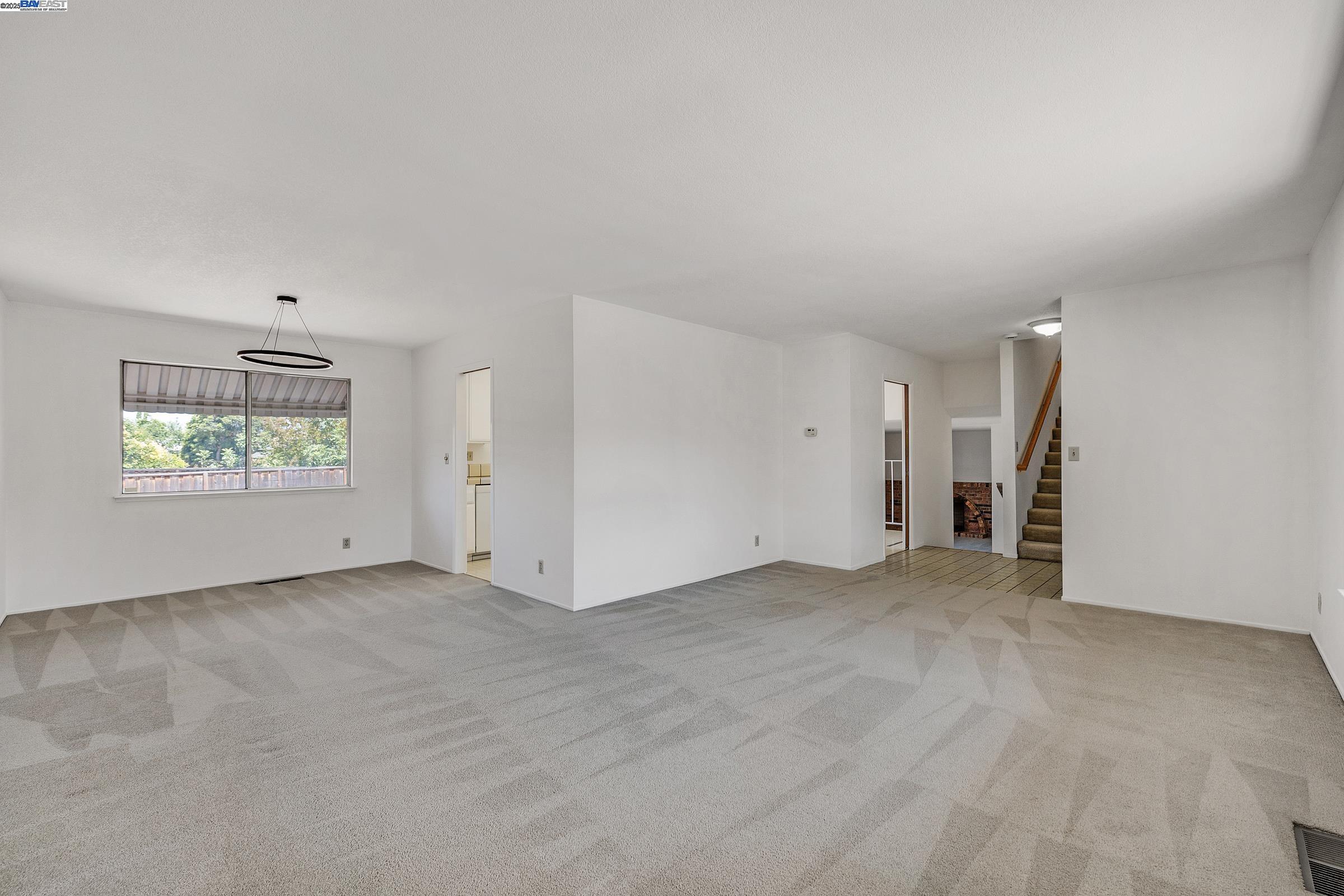 Detail Gallery Image 7 of 33 For 1849 Springsong Dr, San Jose,  CA 95131 - 3 Beds | 2/1 Baths