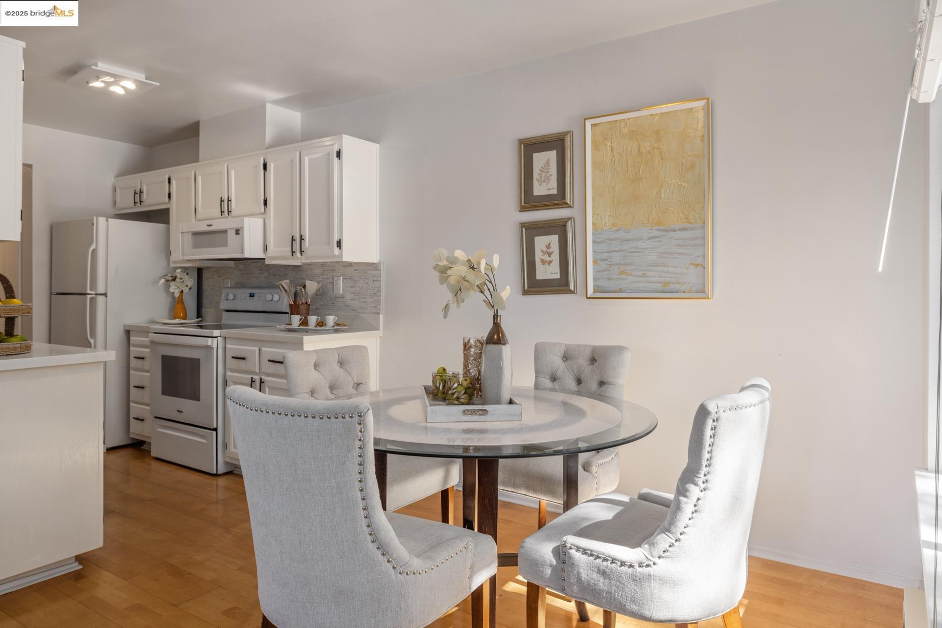 Detail Gallery Image 14 of 43 For 150 Marina Lakes Dr, Richmond,  CA 94804 - 2 Beds | 1 Baths