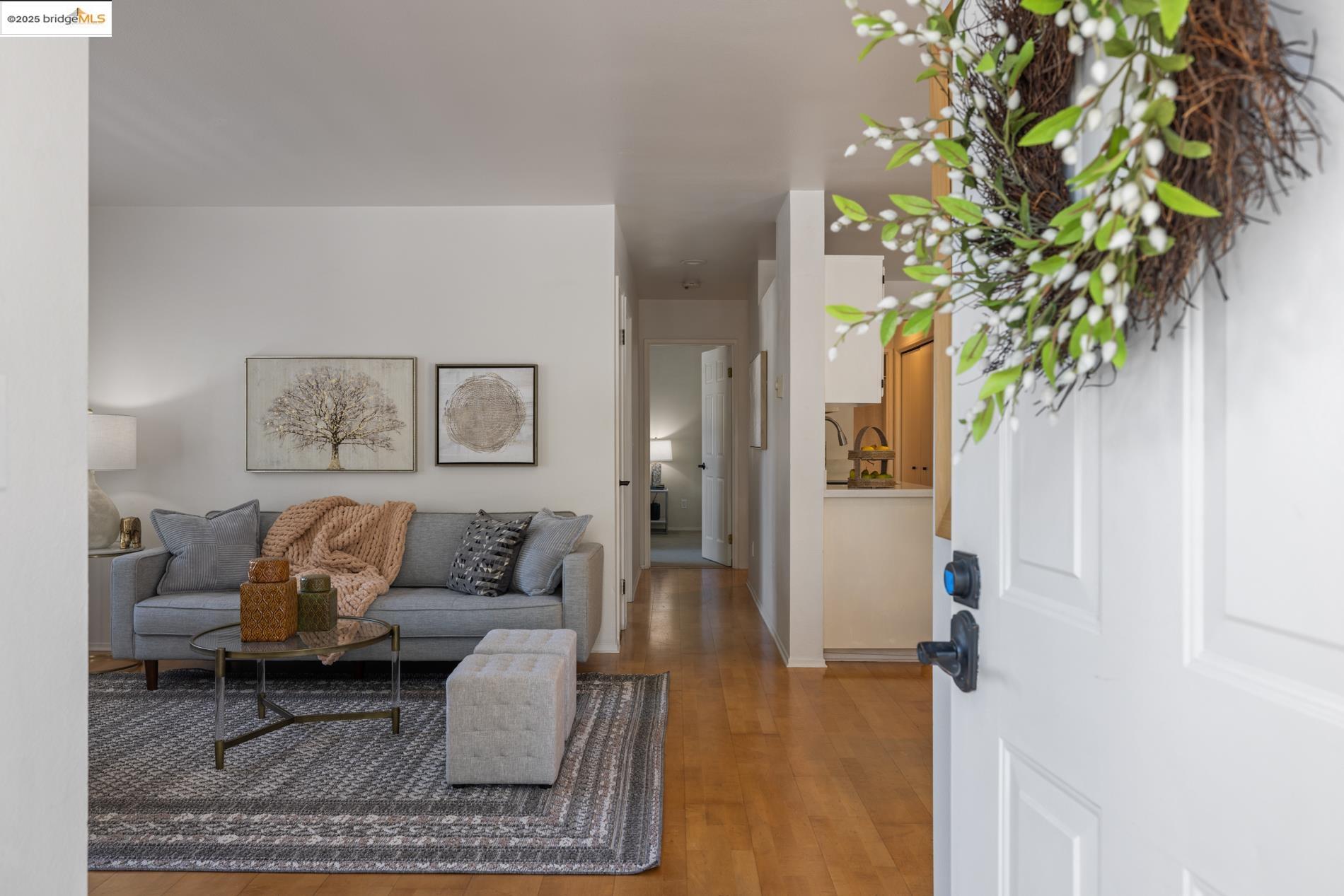 Detail Gallery Image 5 of 43 For 150 Marina Lakes Dr, Richmond,  CA 94804 - 2 Beds | 1 Baths