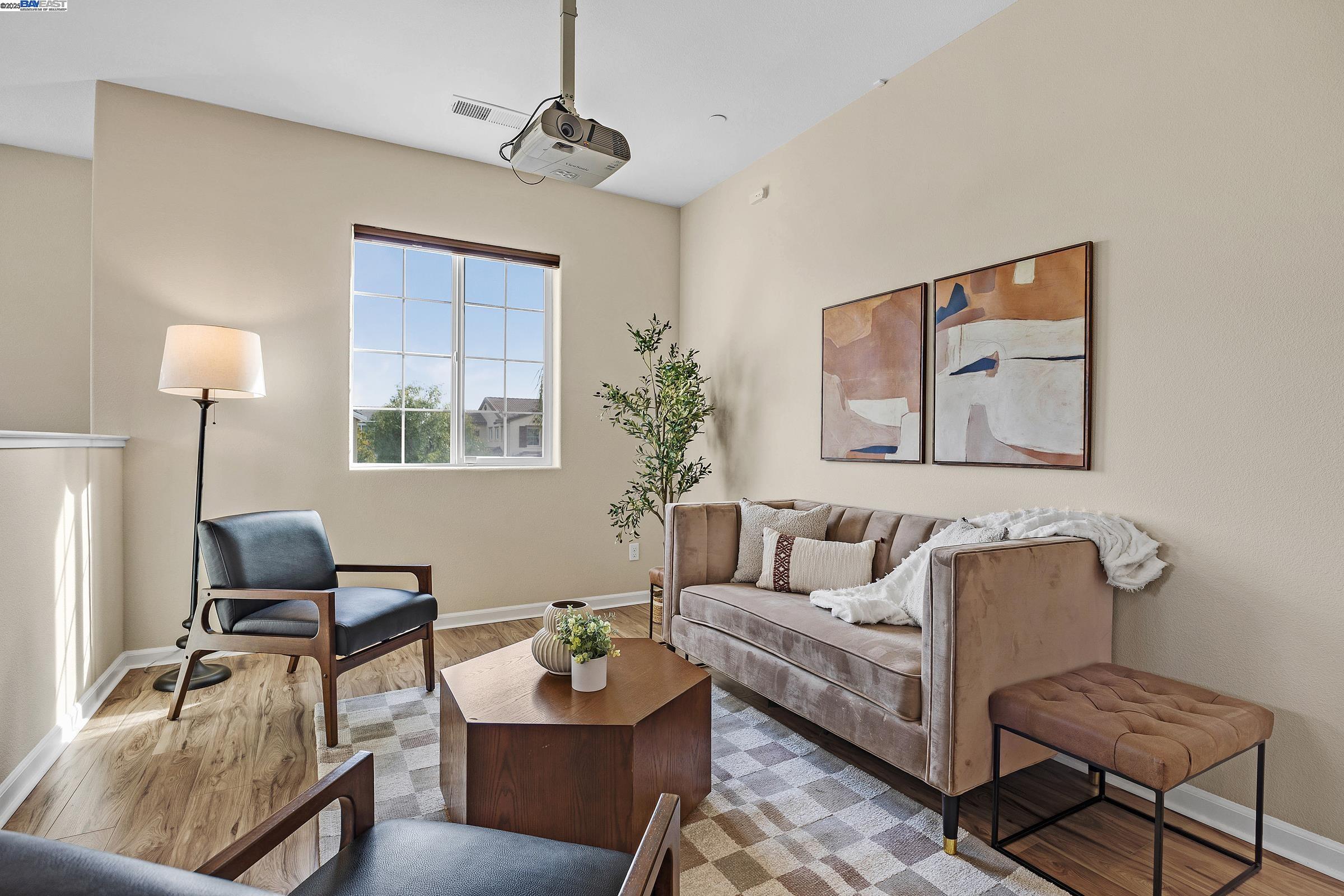 Detail Gallery Image 19 of 45 For 1705 Hummingbird Lane, Tracy,  CA 95376 - 4 Beds | 3/1 Baths