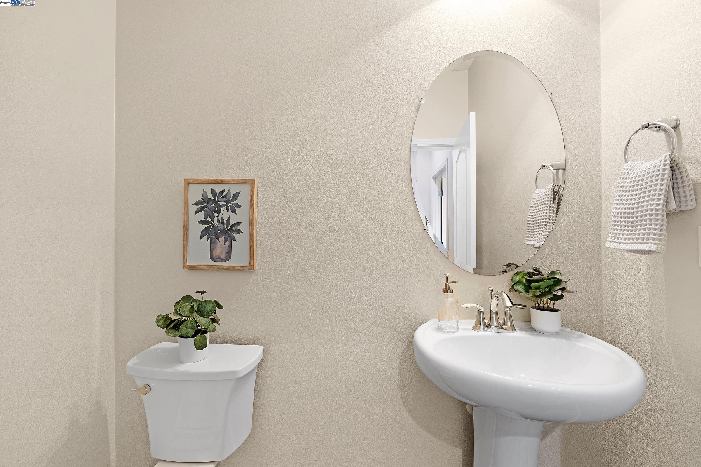 Detail Gallery Image 34 of 45 For 1705 Hummingbird Lane, Tracy,  CA 95376 - 4 Beds | 3/1 Baths