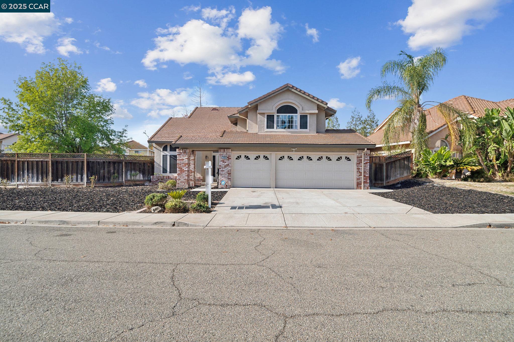 Detail Gallery Image 1 of 1 For 4466 Rock Island Dr, Antioch,  CA 94509 - 4 Beds | 3 Baths
