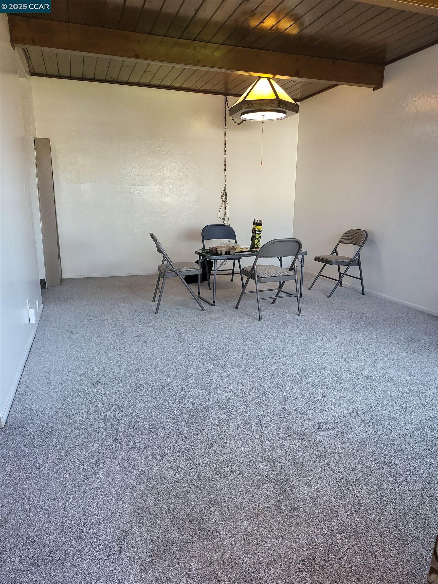 136 Marguerite Dr, San Pablo, California 94806, 4 Bedrooms Bedrooms, 7 Rooms Rooms,2 BathroomsBathrooms,Residential Lease,For Rent,136 Marguerite Dr,41094280