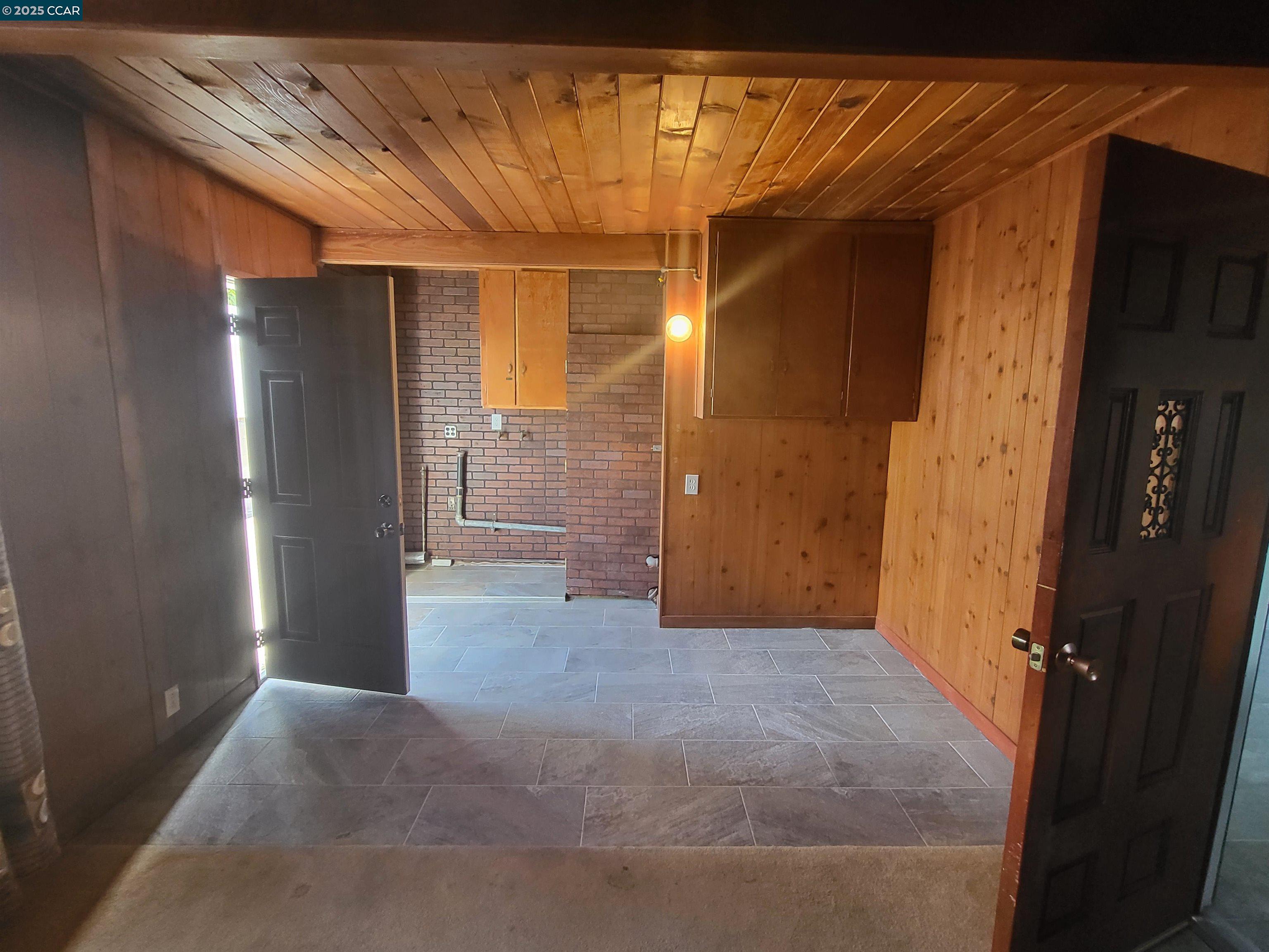 136 Marguerite Dr, San Pablo, California 94806, 4 Bedrooms Bedrooms, 7 Rooms Rooms,2 BathroomsBathrooms,Residential Lease,For Rent,136 Marguerite Dr,41094280
