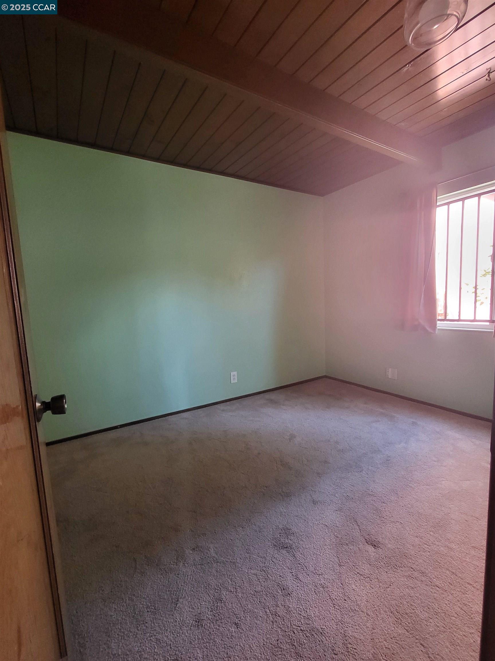 136 Marguerite Dr, San Pablo, California 94806, 4 Bedrooms Bedrooms, 7 Rooms Rooms,2 BathroomsBathrooms,Residential Lease,For Rent,136 Marguerite Dr,41094280