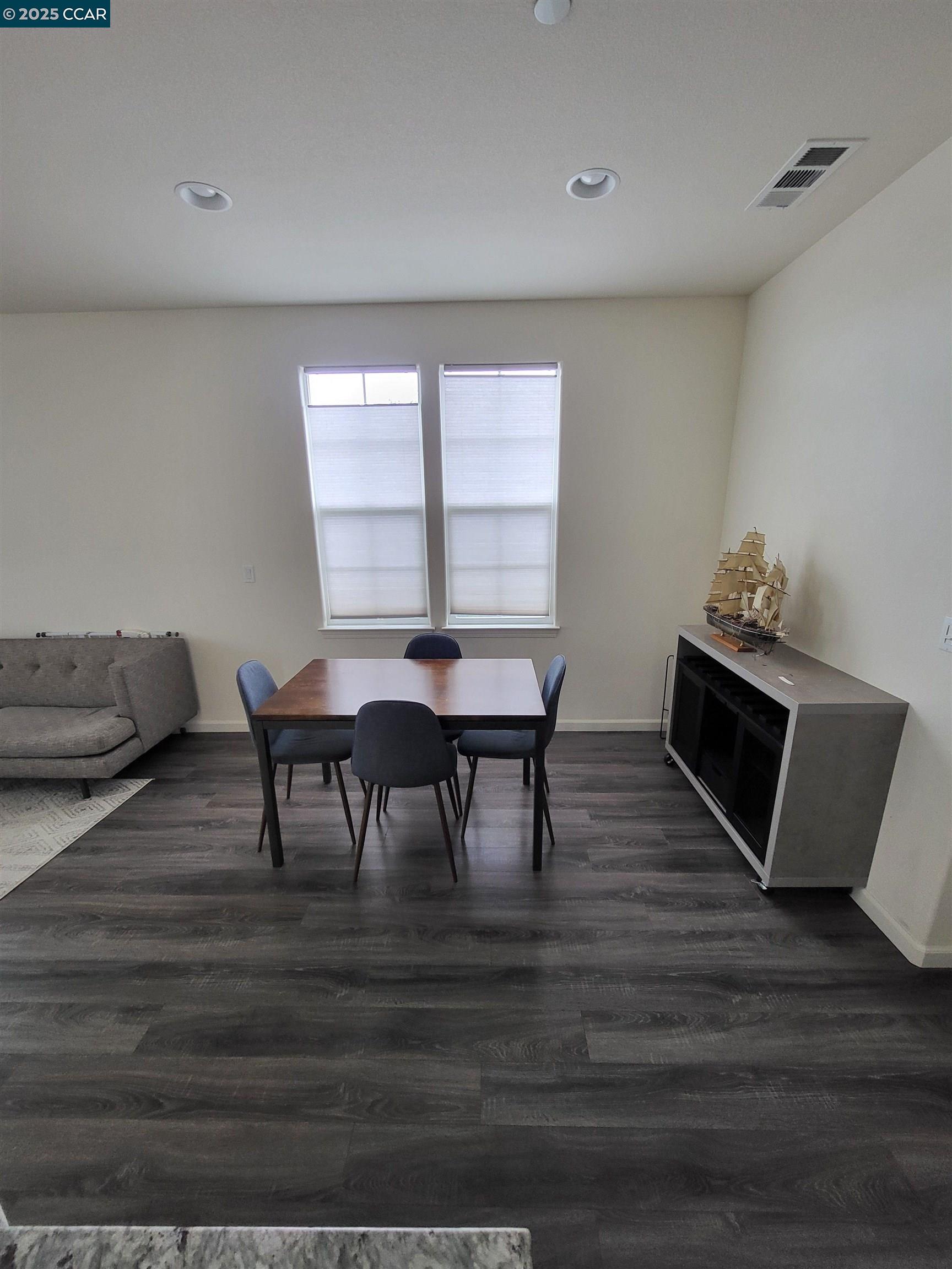 5161 Waggle Ct, Richmond, California 94806, 2 Bedrooms Bedrooms, 7 Rooms Rooms,2 BathroomsBathrooms,Residential Lease,For Rent,5161 Waggle Ct,41094285