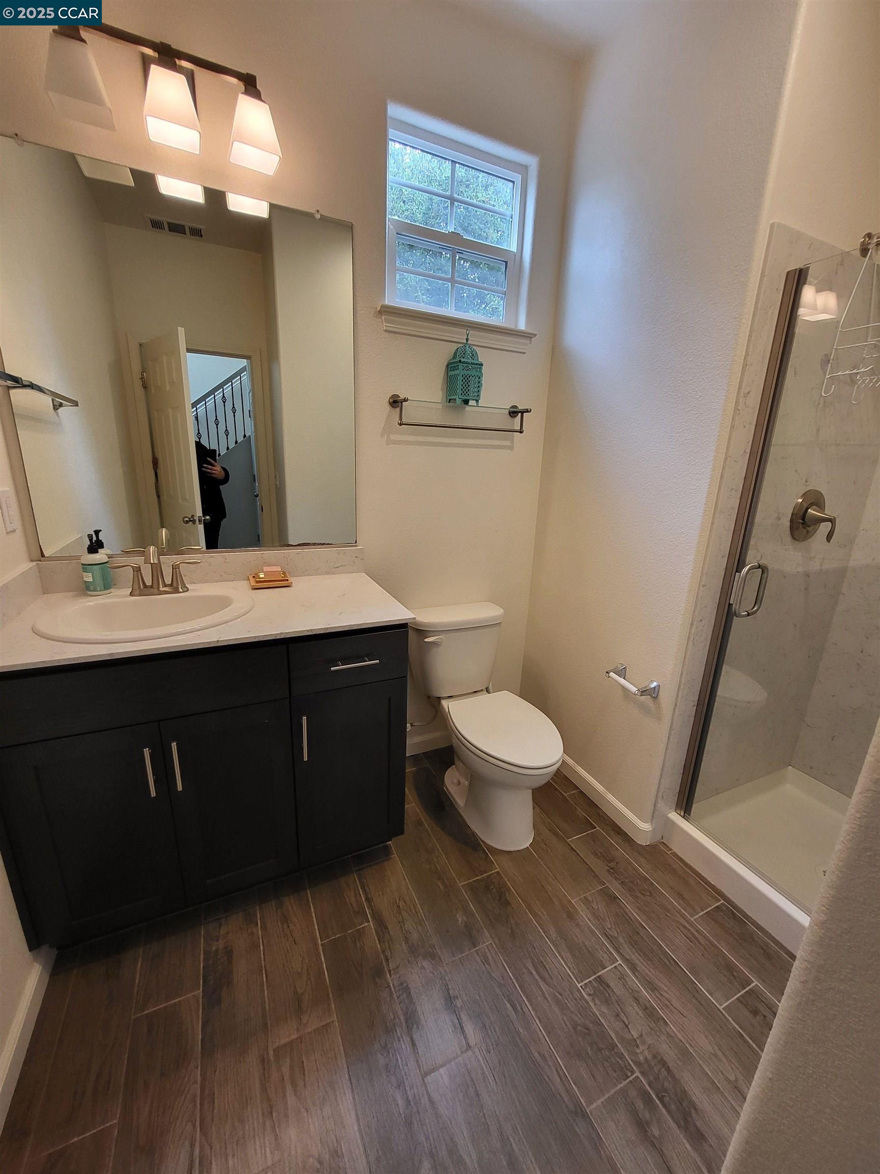 5161 Waggle Ct, Richmond, California 94806, 2 Bedrooms Bedrooms, 7 Rooms Rooms,2 BathroomsBathrooms,Residential Lease,For Rent,5161 Waggle Ct,41094285