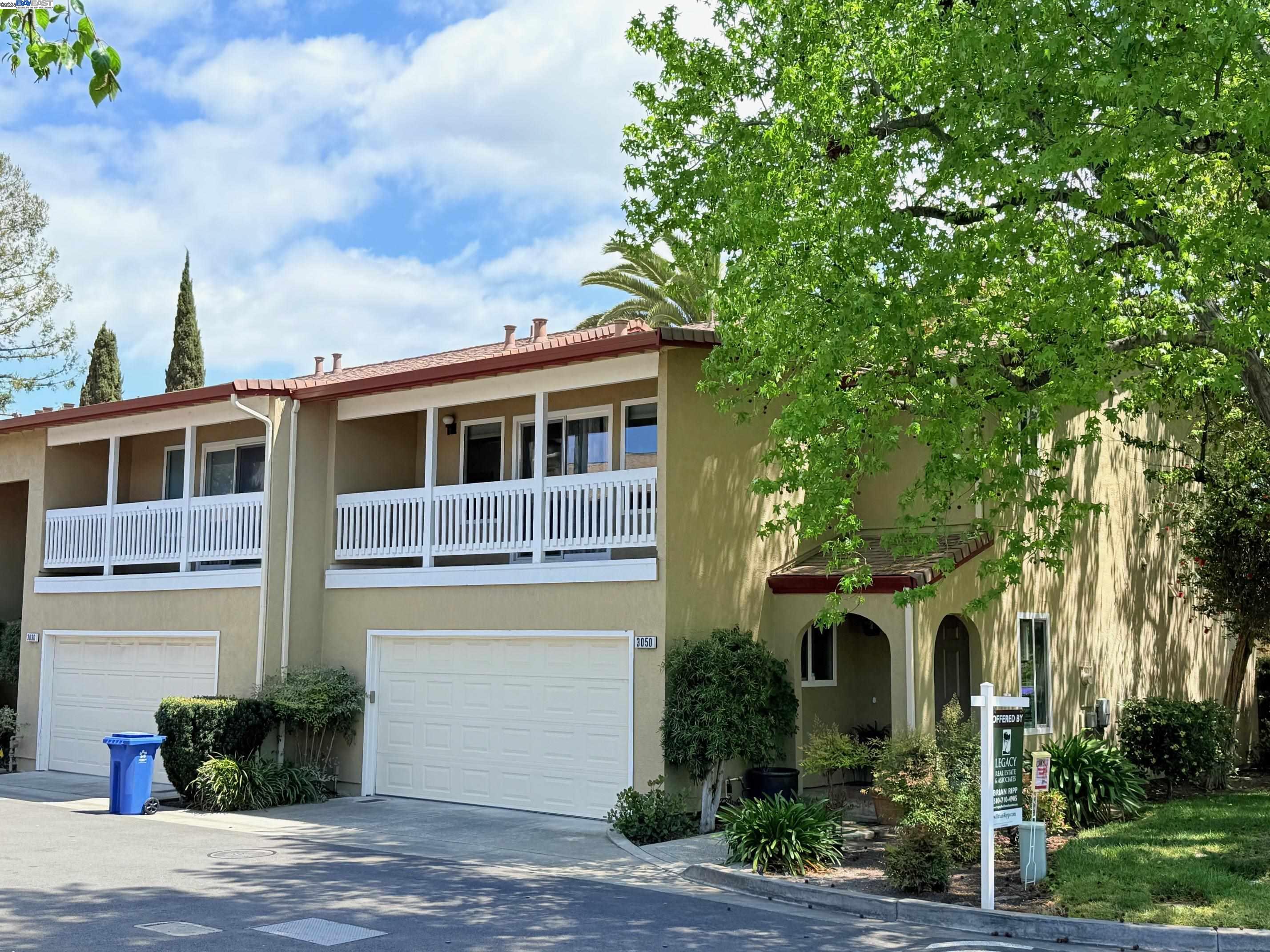 Detail Gallery Image 2 of 27 For 3050 Benjamin Grn, Fremont,  CA 94538 - 3 Beds | 2/1 Baths