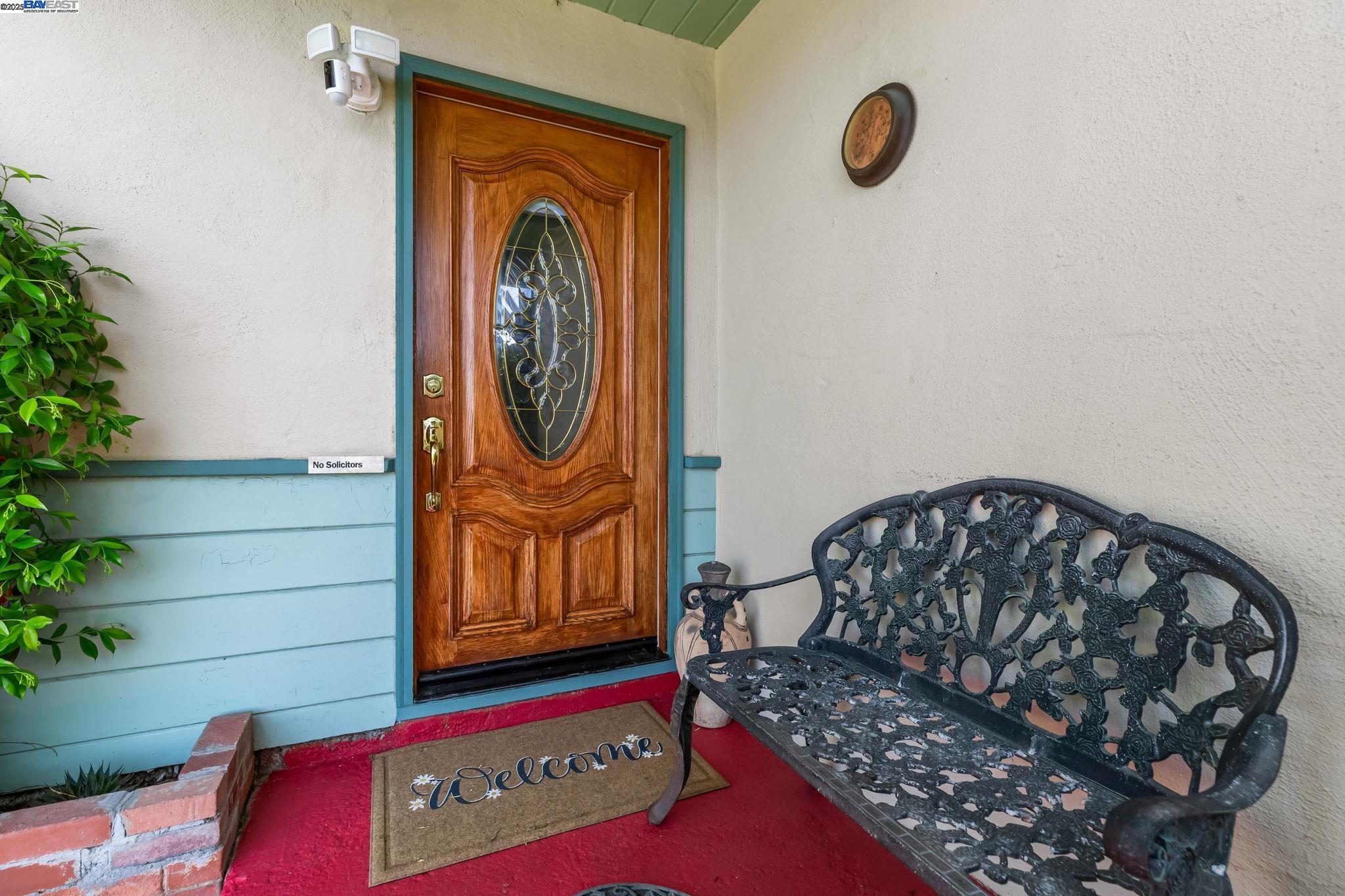 Detail Gallery Image 5 of 32 For 6364 Noel Ave, Newark,  CA 94560 - 3 Beds | 1 Baths