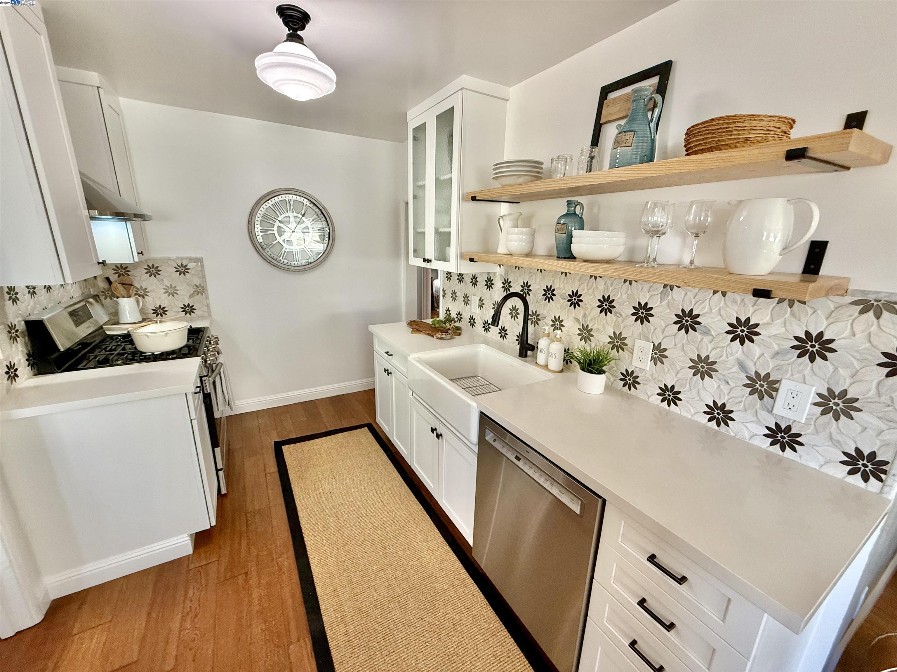 Detail Gallery Image 16 of 54 For 909 Juana Ave, San Leandro,  CA 94577 - 3 Beds | 2 Baths