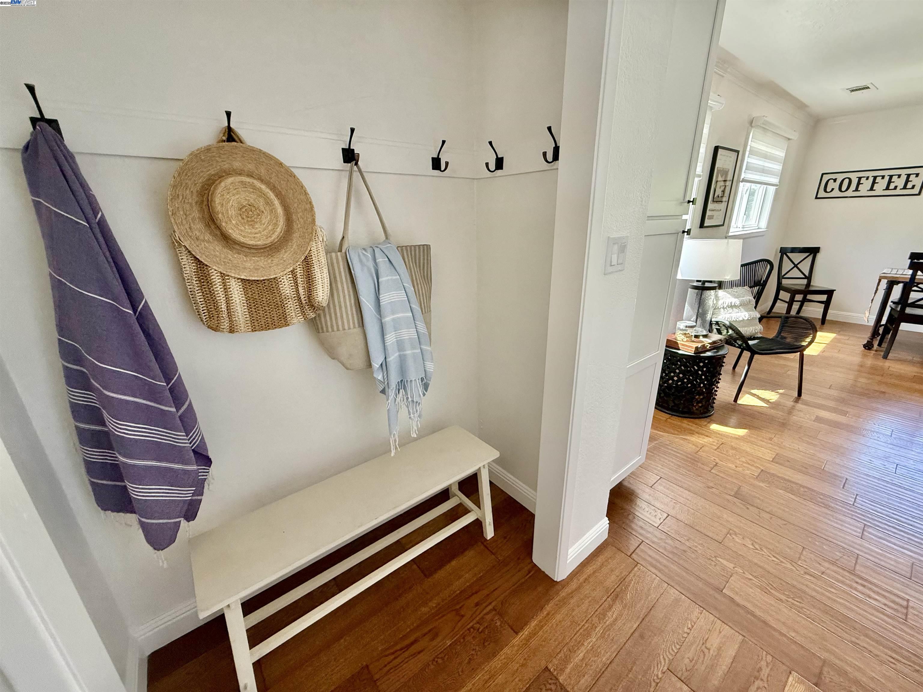 Detail Gallery Image 27 of 54 For 909 Juana Ave, San Leandro,  CA 94577 - 3 Beds | 2 Baths