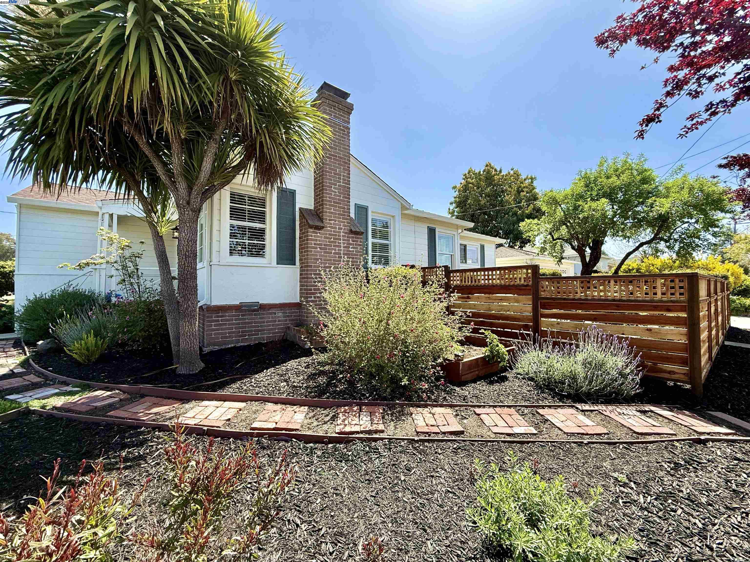 Detail Gallery Image 4 of 54 For 909 Juana Ave, San Leandro,  CA 94577 - 3 Beds | 2 Baths