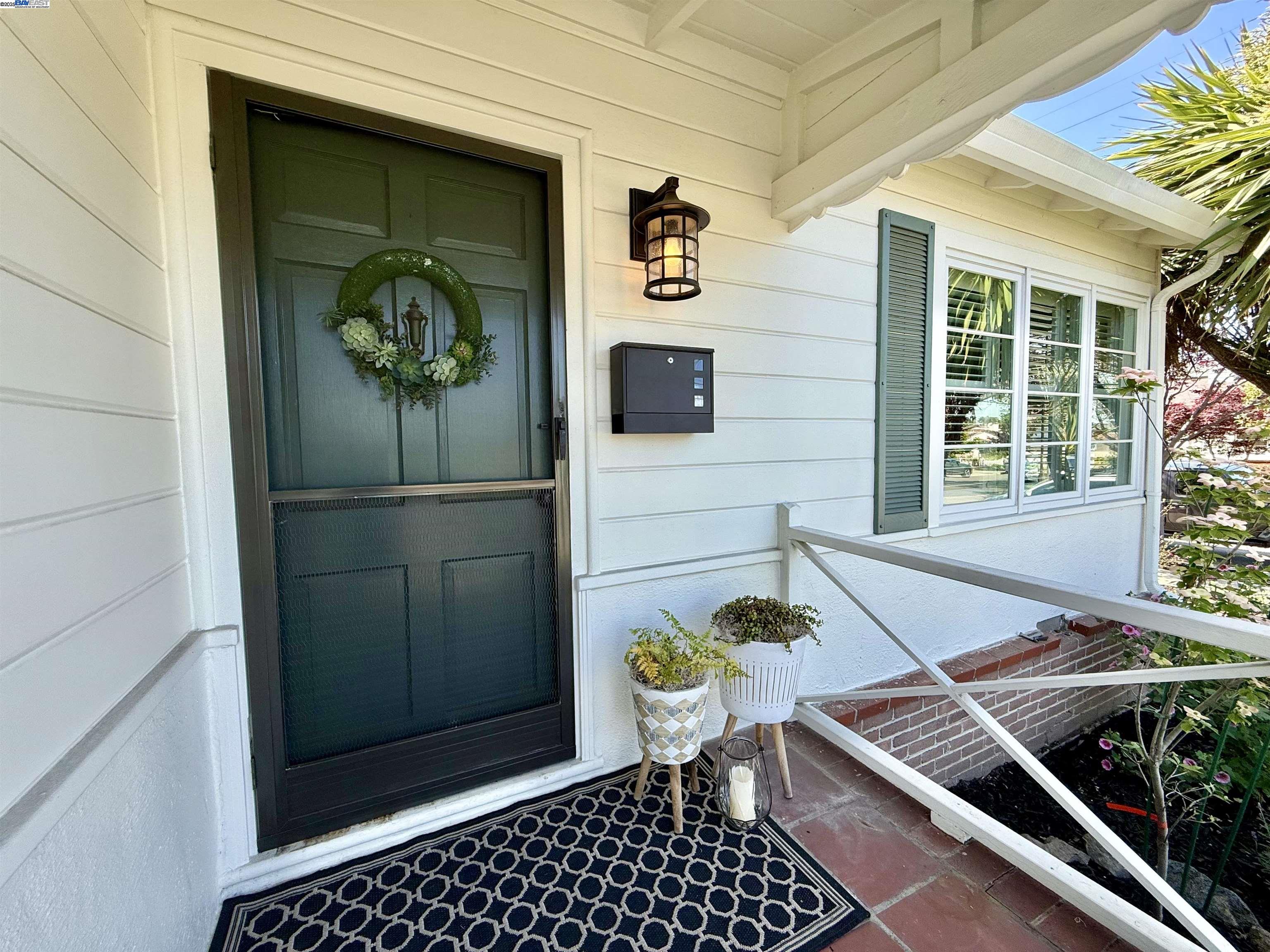 Detail Gallery Image 6 of 54 For 909 Juana Ave, San Leandro,  CA 94577 - 3 Beds | 2 Baths
