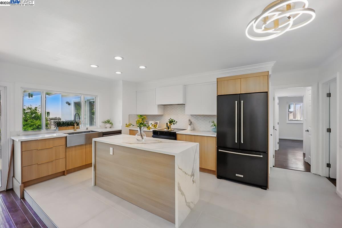 Detail Gallery Image 20 of 57 For 909 Gull Ave, Foster City,  CA 94404 - 4 Beds | 2 Baths