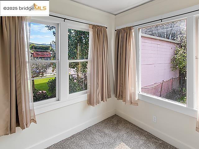 Detail Gallery Image 11 of 12 For 1948 25th Ave, Oakland,  CA 94601 - 2 Beds | 1 Baths