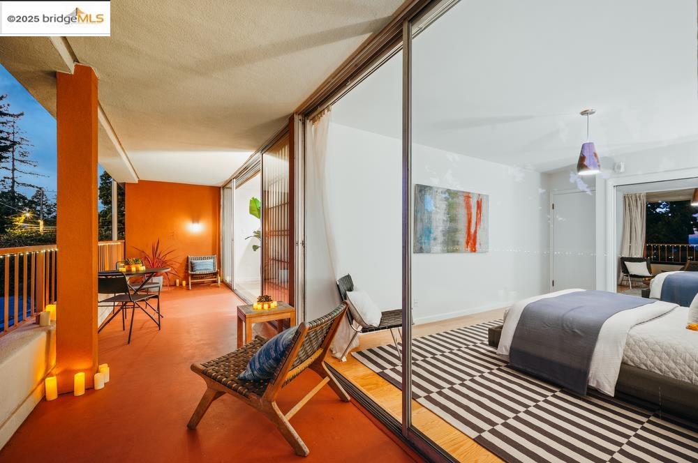 Detail Gallery Image 27 of 56 For 1515 Oxford St 1b,  Berkeley,  CA 94709 - 2 Beds | 2 Baths
