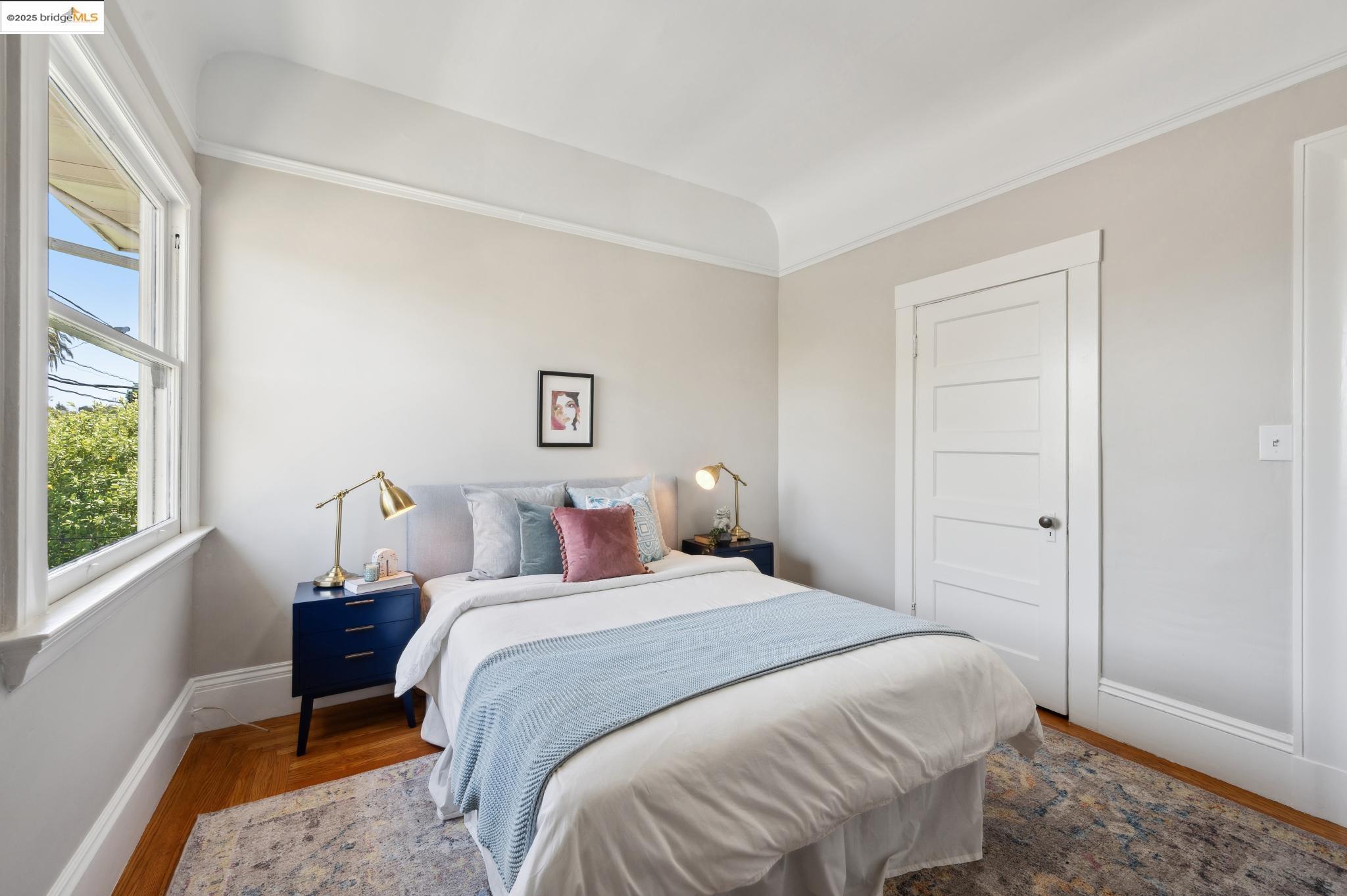 Detail Gallery Image 34 of 60 For 1042 Santa Clara Ave, Alameda,  CA 94501 - 4 Beds | 2 Baths